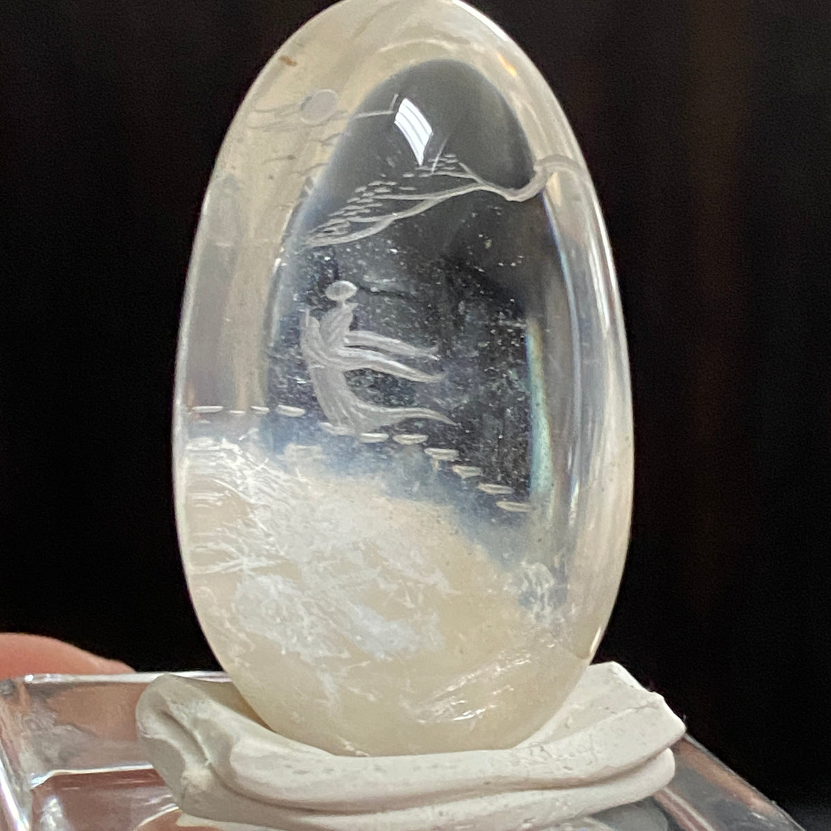 Celestial Steps in the Snow — AAA Diamond-Etched Clear Landscape Quartz