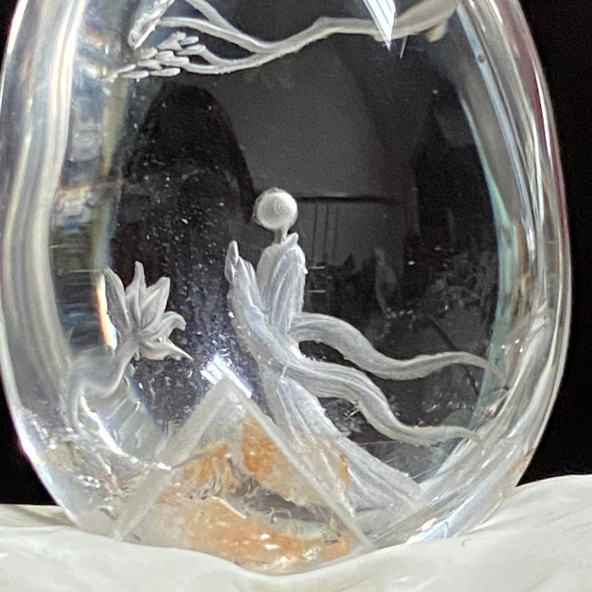 Lotus and Manifestation Pyramid — AAA Diamond-Etched Clear Landscape Quartz