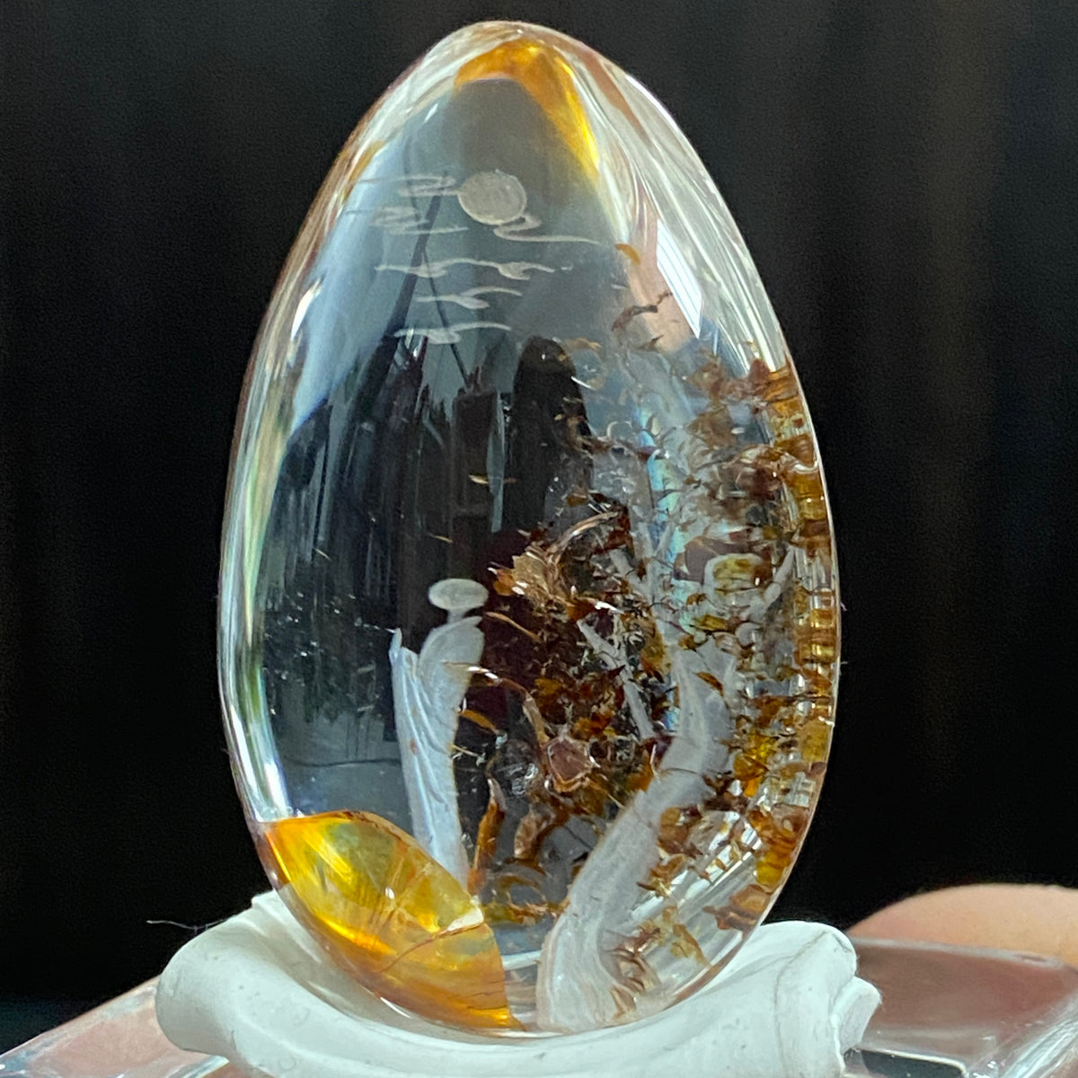 Moonlit Golden Grove — AAA Diamond-Etched Clear Landscape Quartz