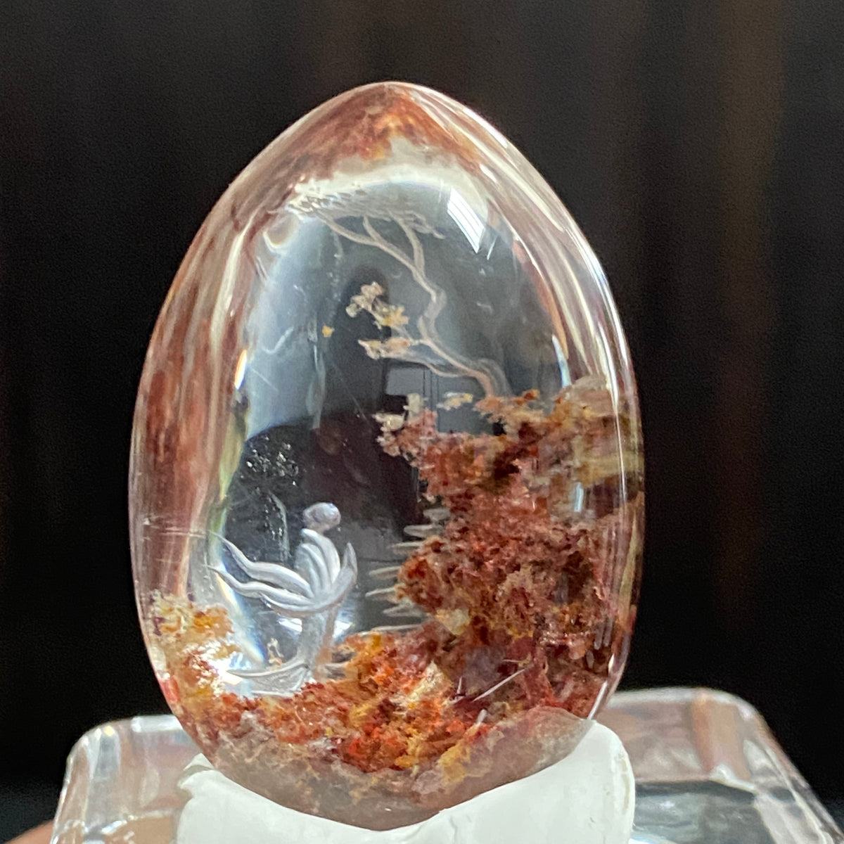 Red Grove and Celestial Stairway — AAA Diamond-Etched Clear Landscape Quartz