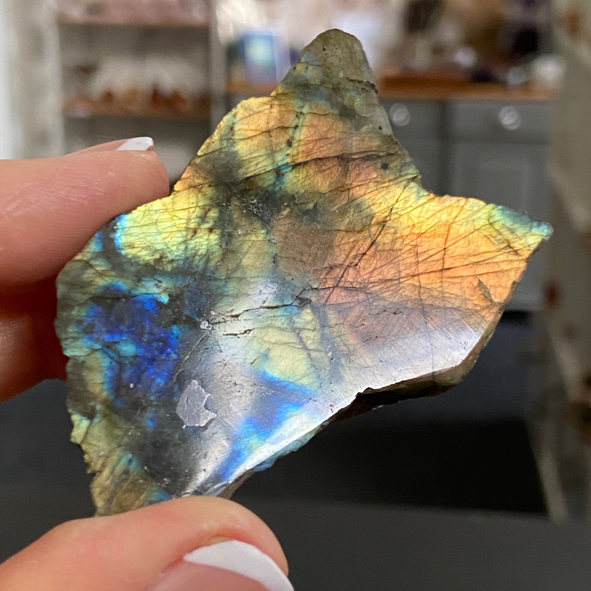Madagascan Labradorite Slice – New Beginnings & Intuition