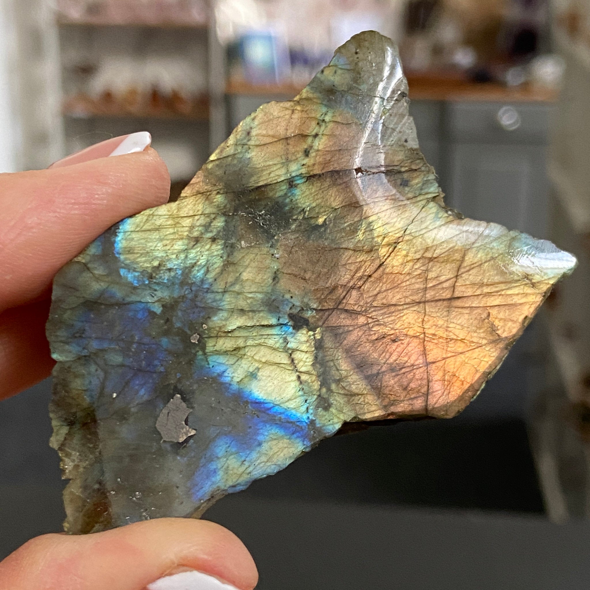 Madagascan Labradorite Slice – New Beginnings & Intuition