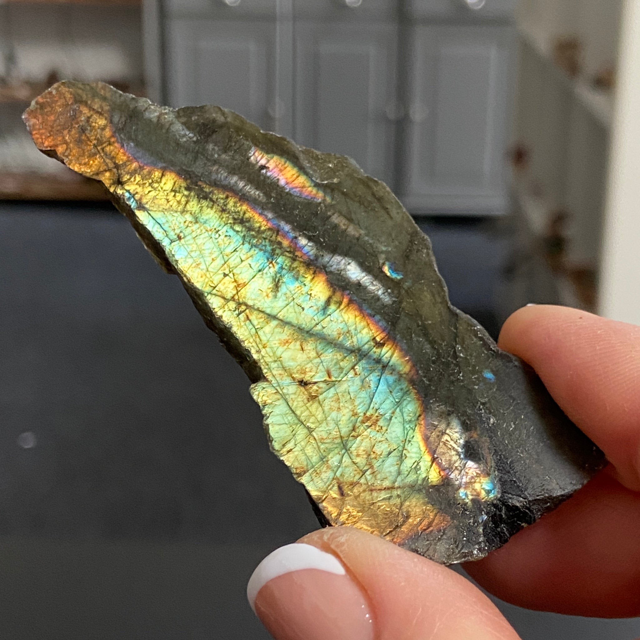 Madagascan Labradorite Slice – New Beginnings & Intuition
