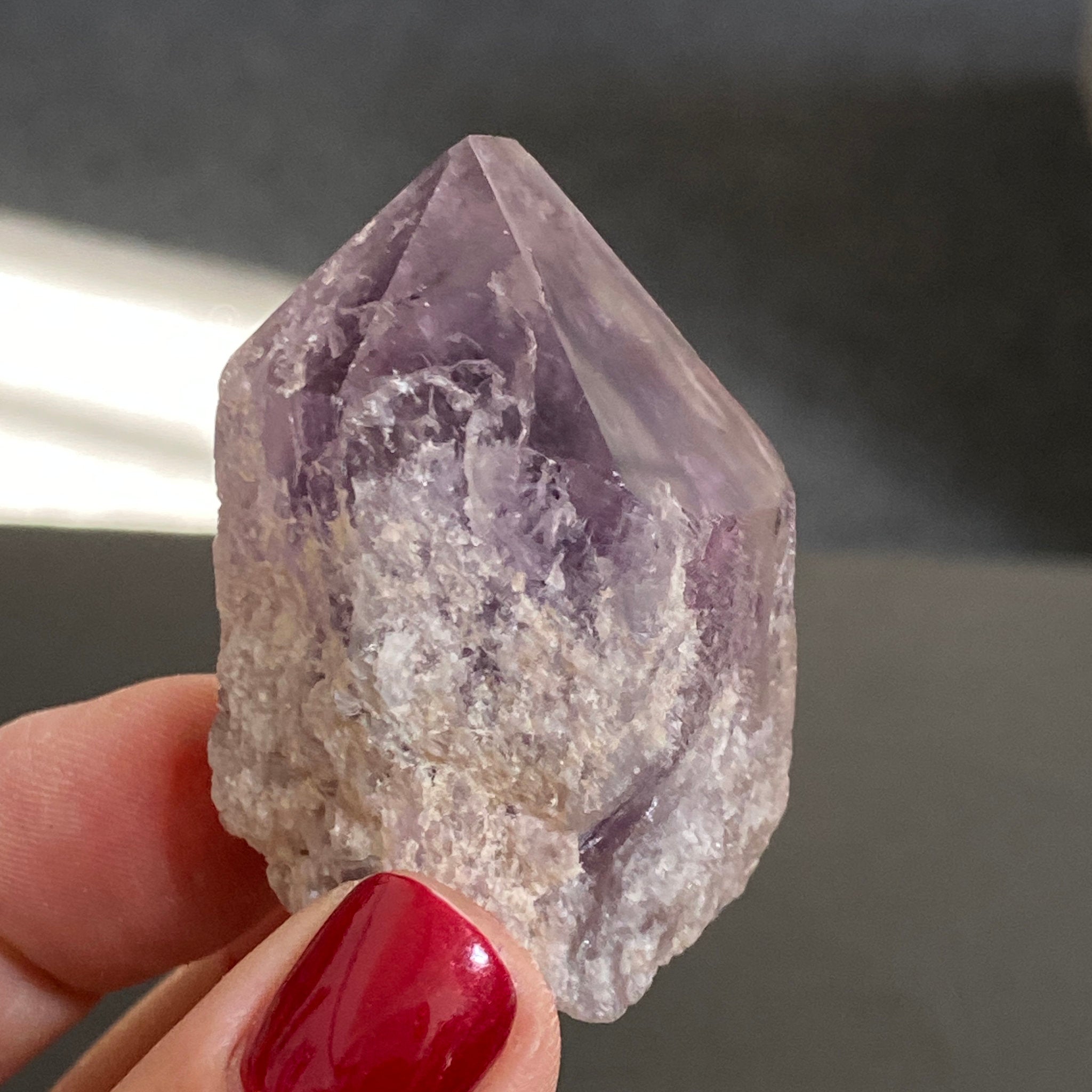 💜 Natural Amethyst with Phantom
