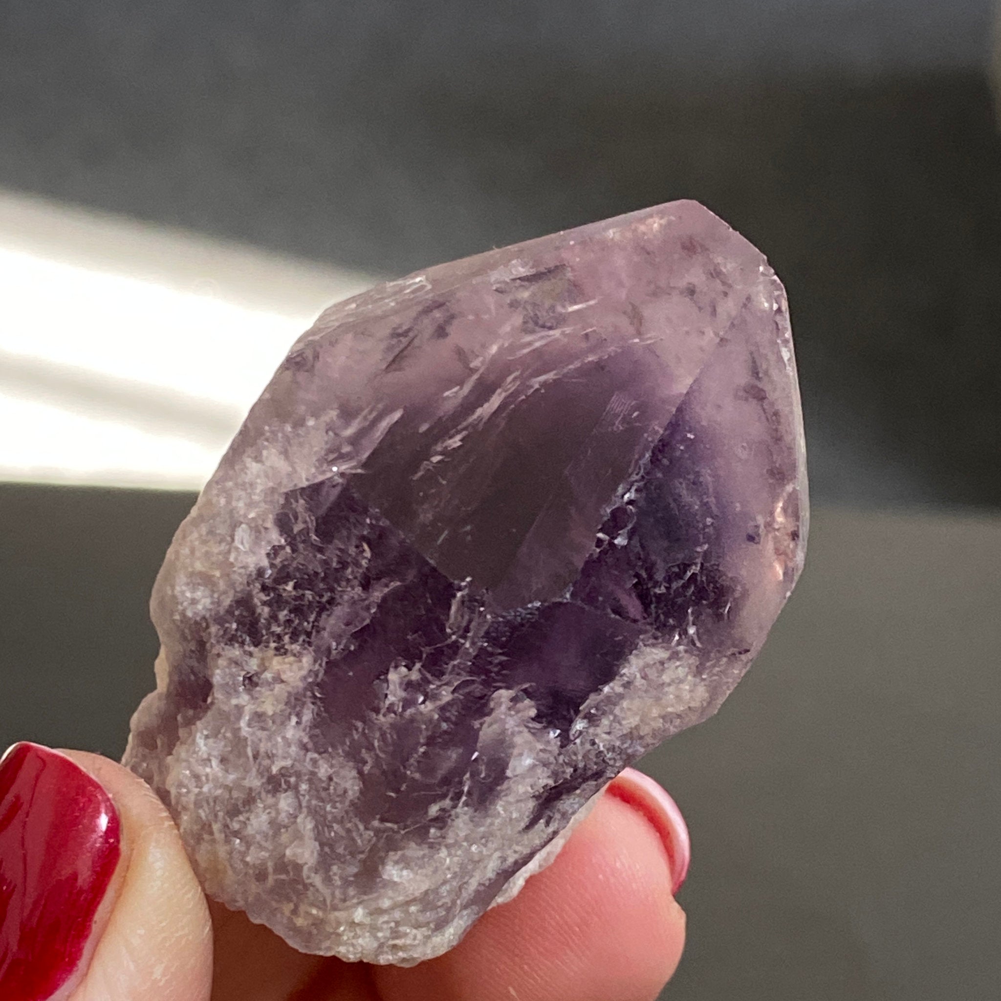 💜 Natural Amethyst with Phantom