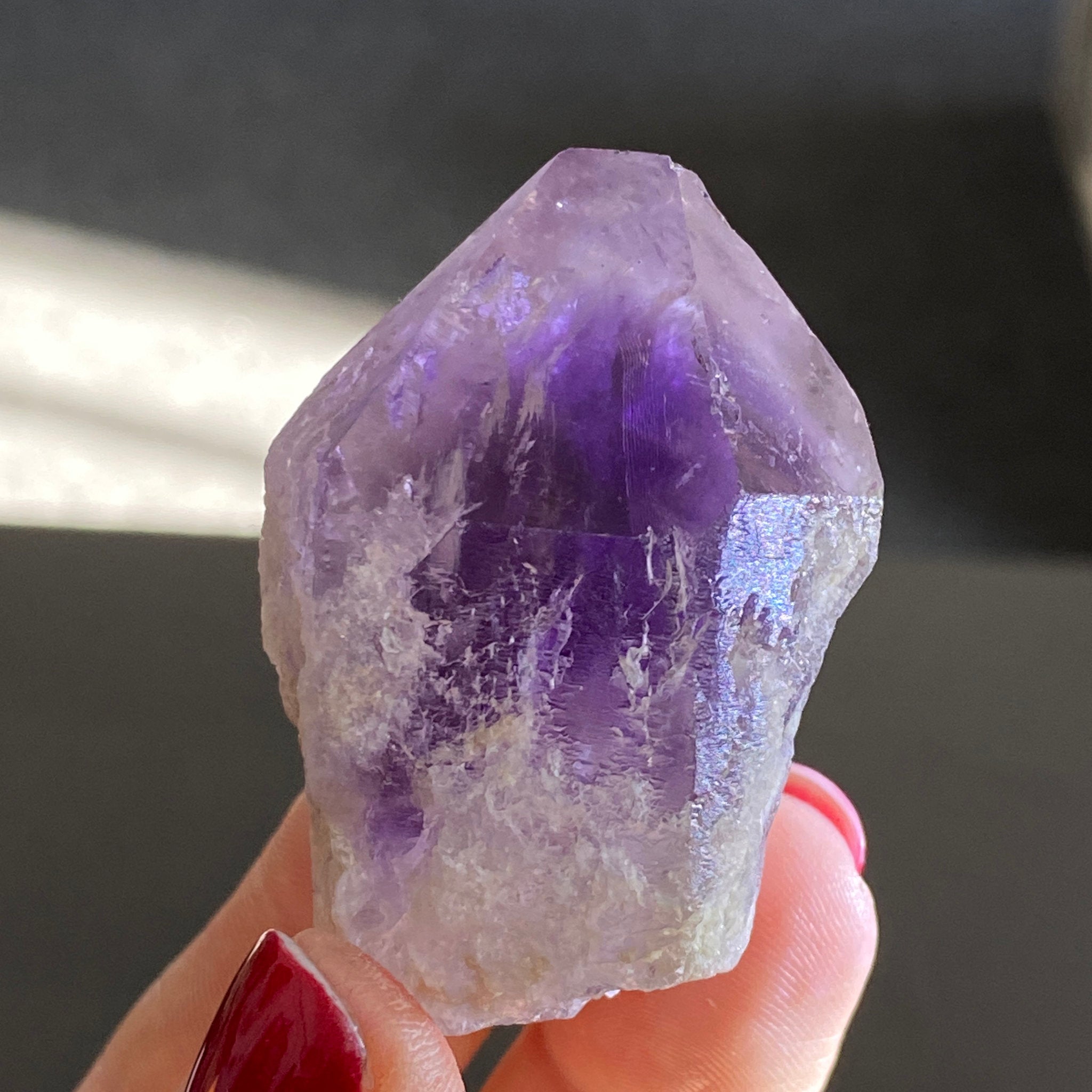 💜 Natural Amethyst with Phantom
