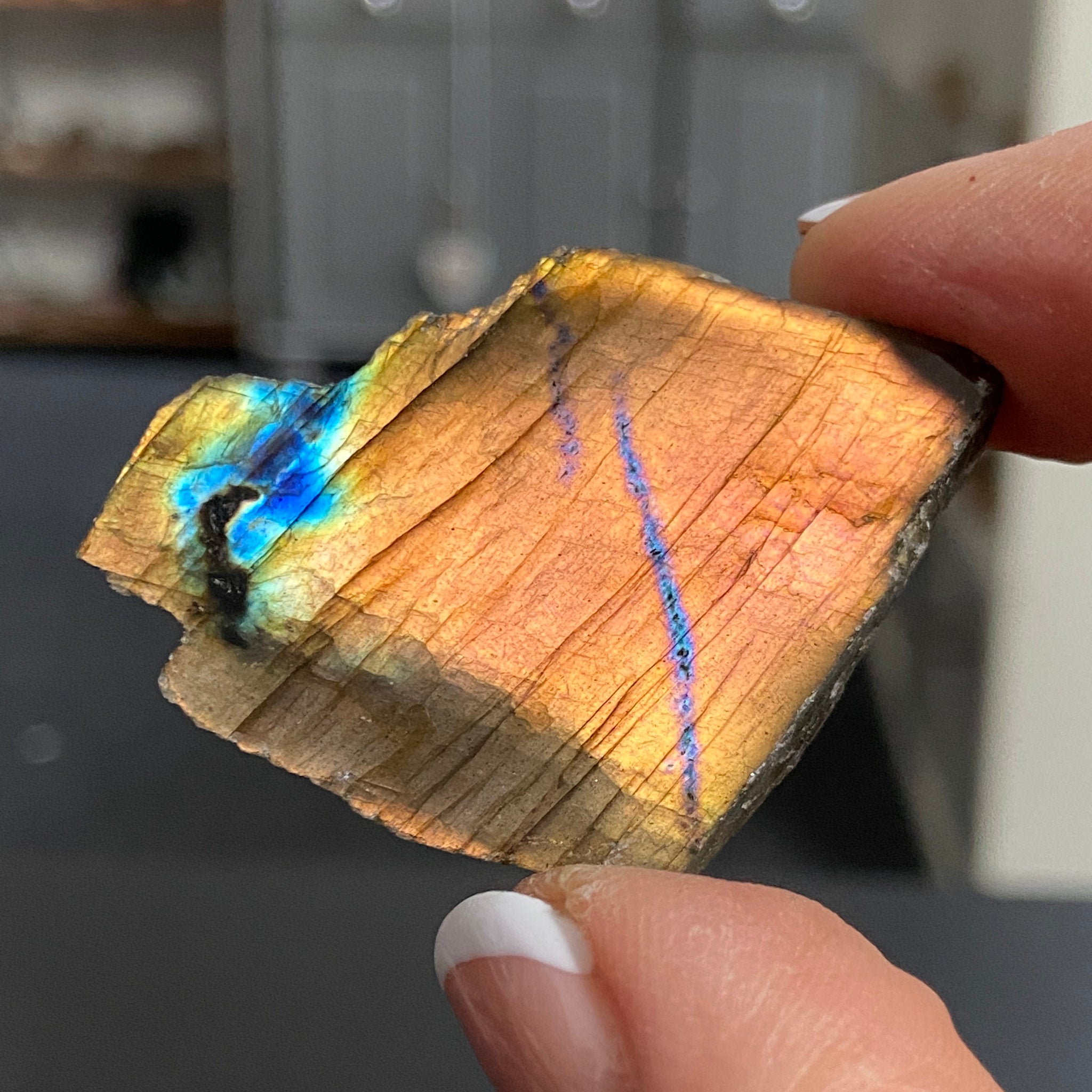 Madagascan Labradorite Slice – New Beginnings & Intuition