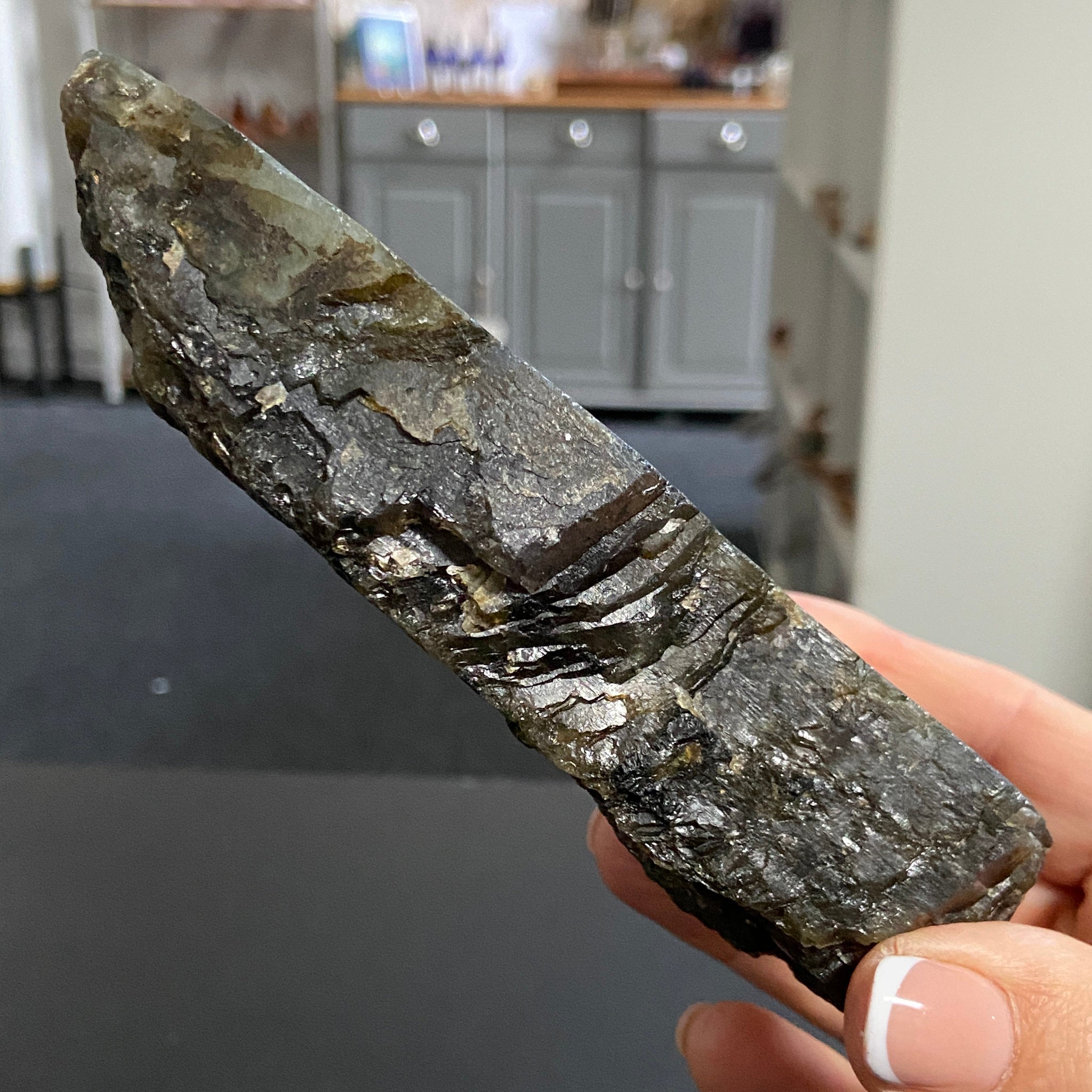 Madagascan 'Papillon' Labradorite – New Beginnings & Intuition