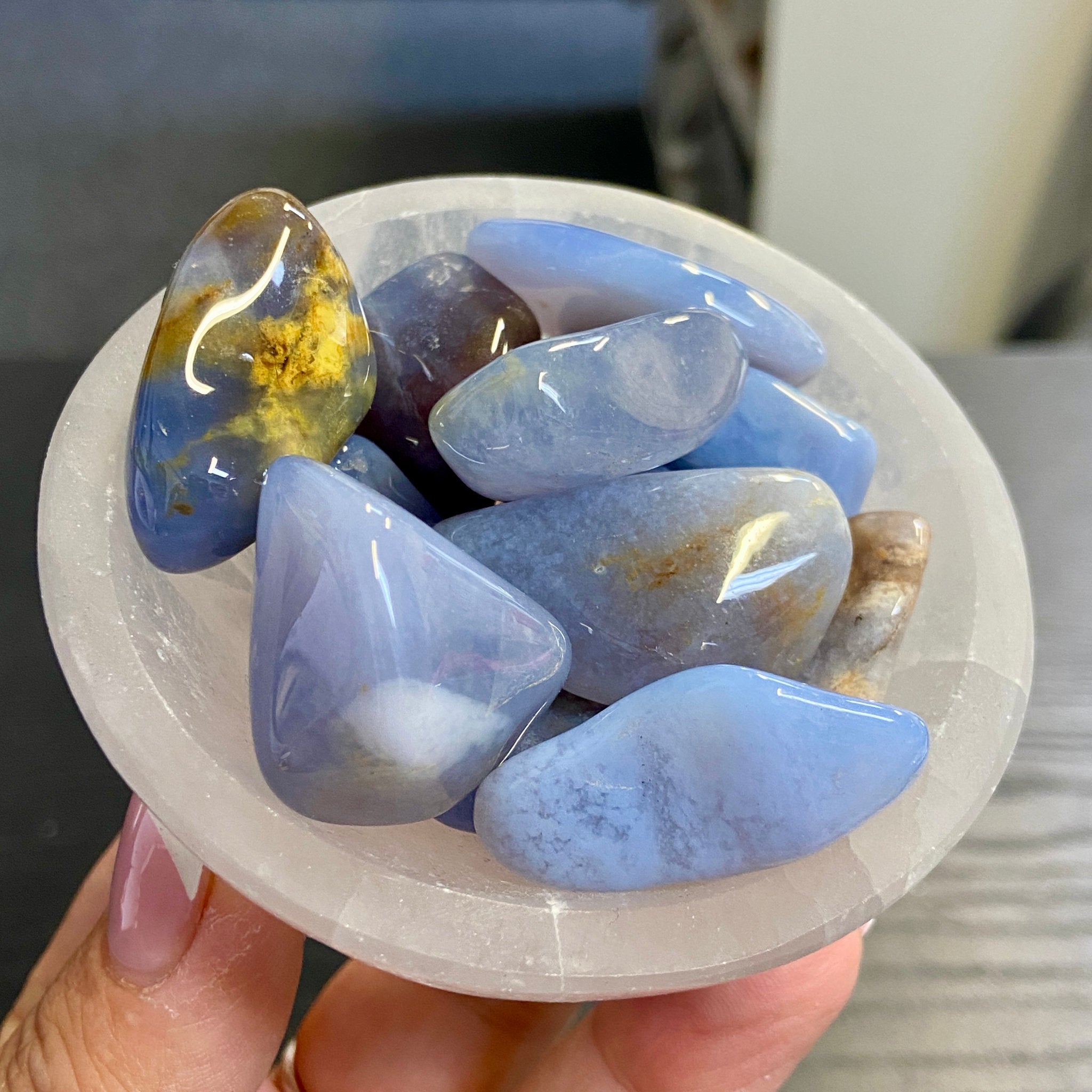 🔷 Blue Chalcedony Tumbled Stones