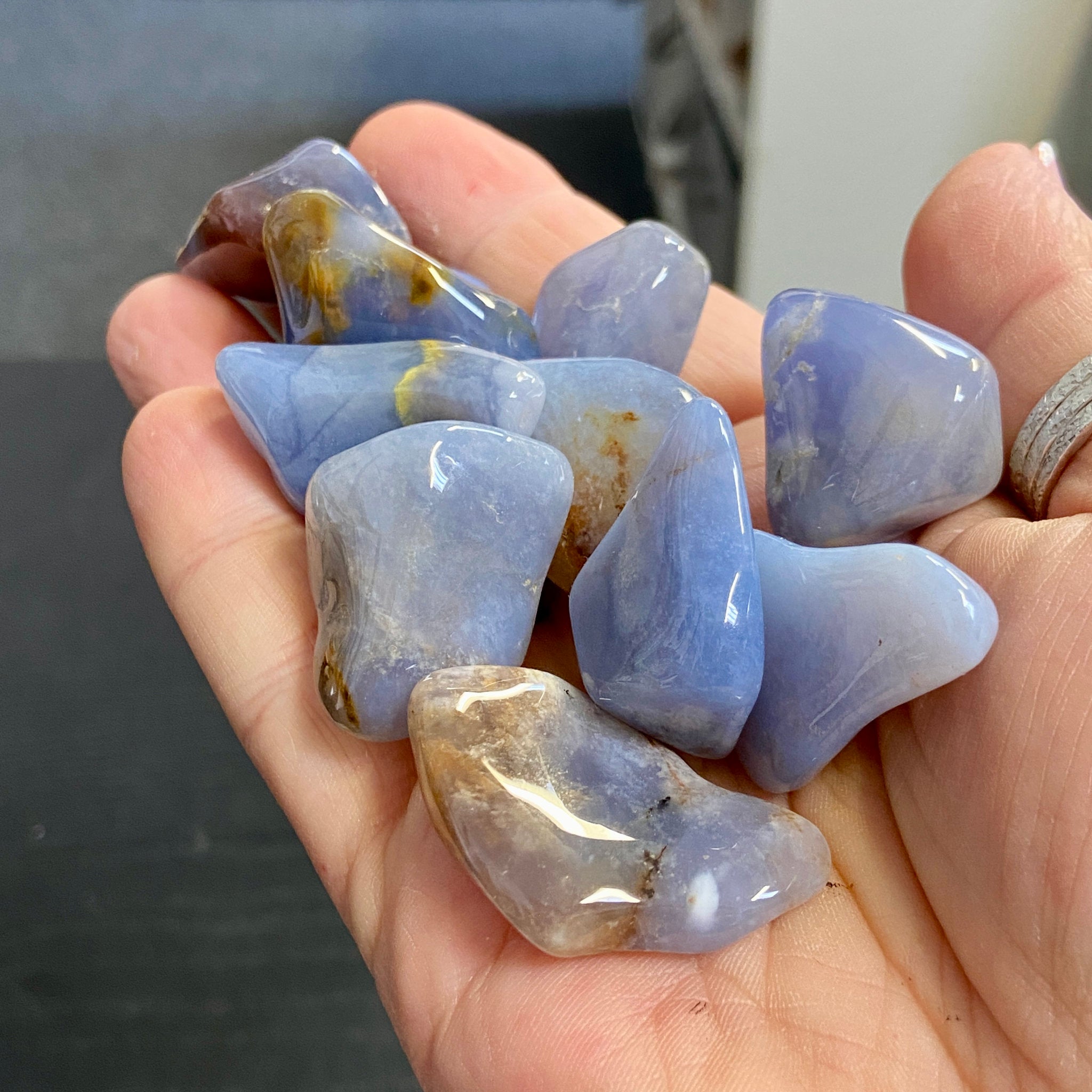 🔷 Blue Chalcedony Tumbled Stones
