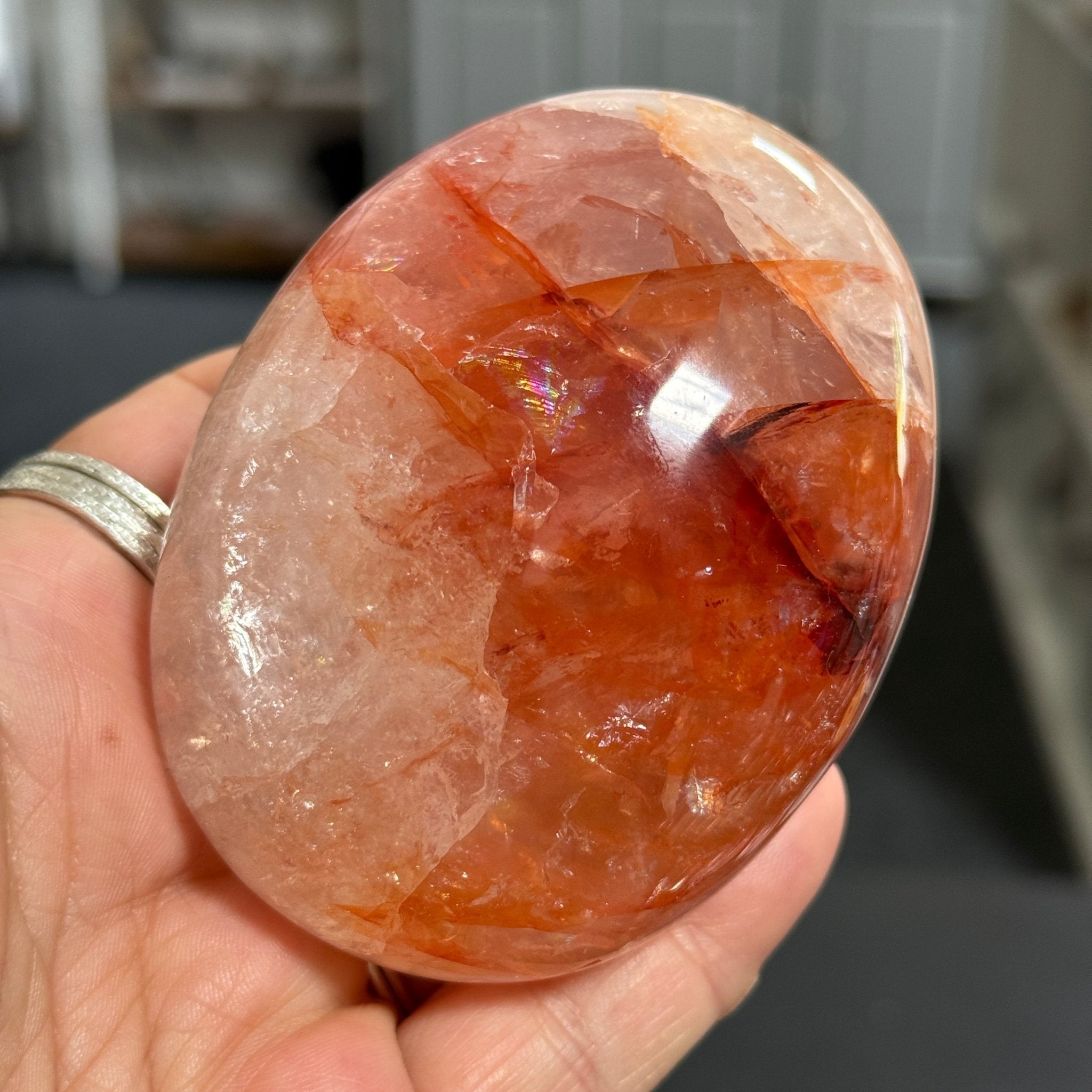 🔥 Clear Quartz with Hematite Palmstone – Madagascar