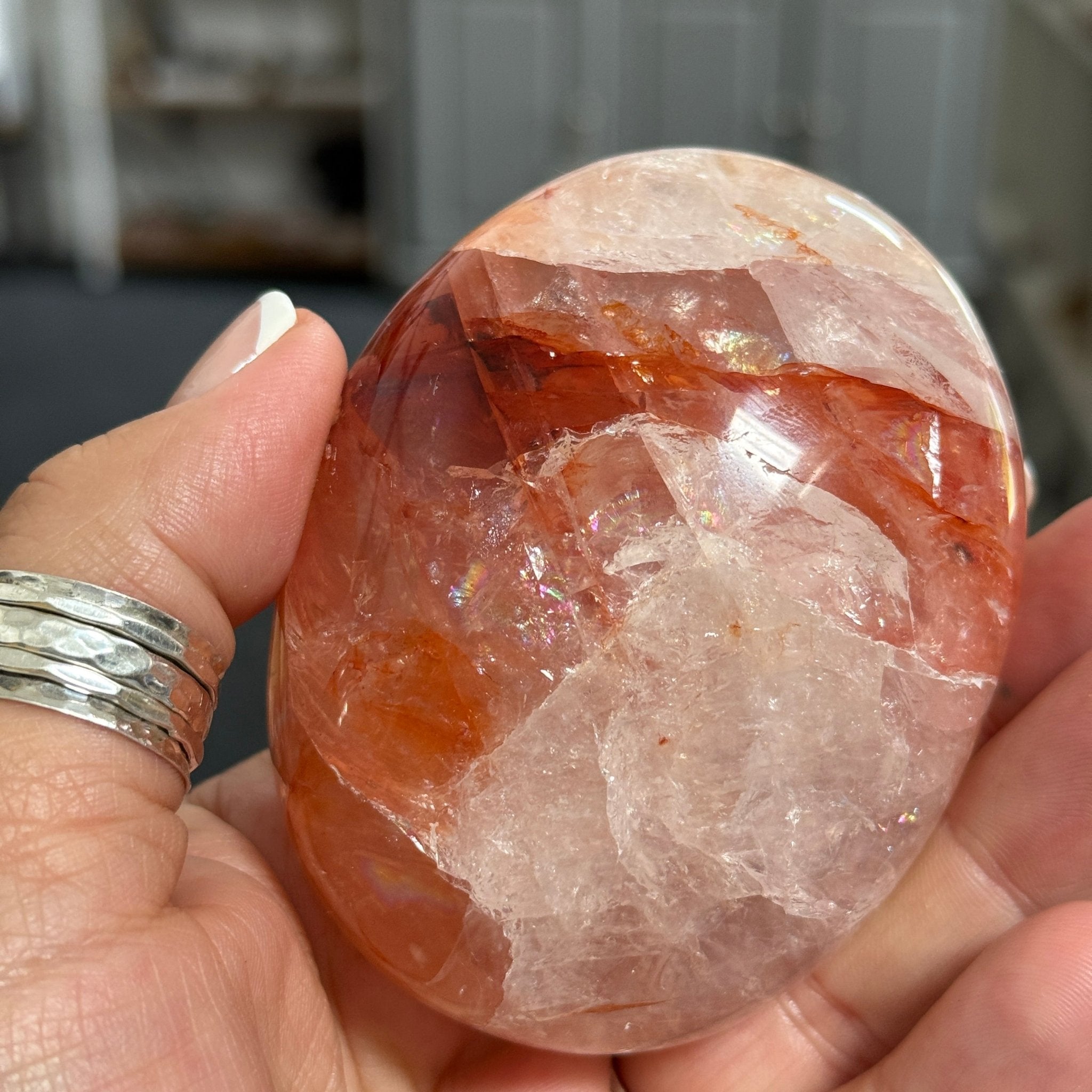 🔥 Clear Quartz with Hematite Palmstone – Madagascar