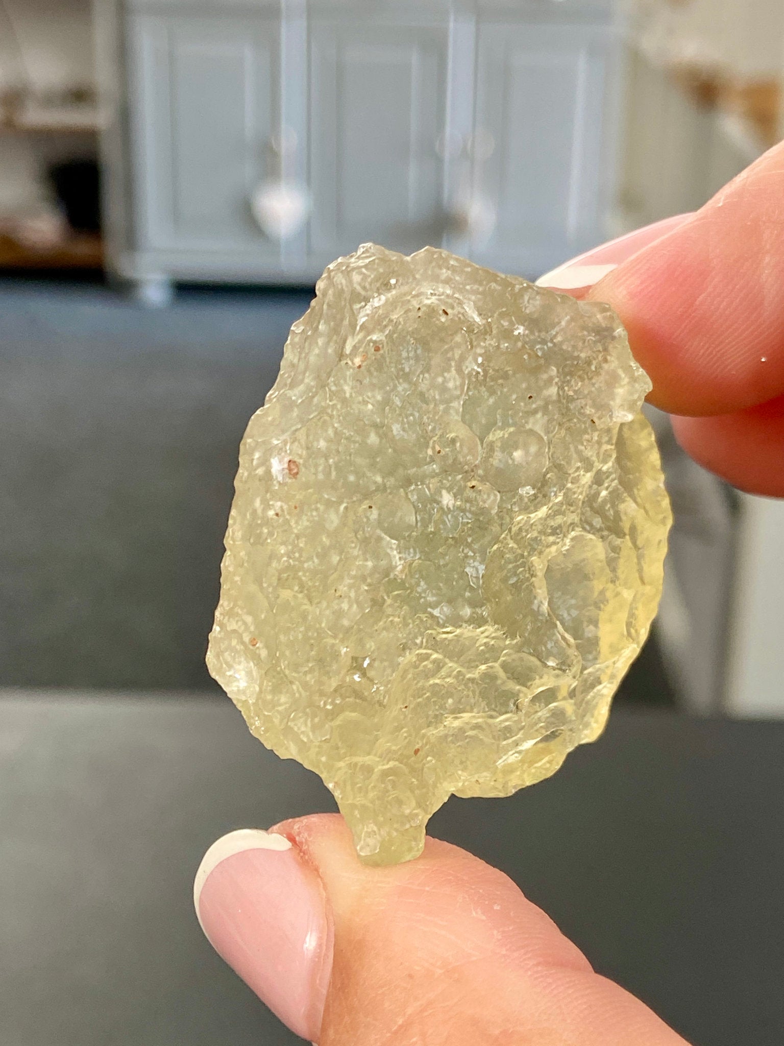 🌞 Libyan Desert Glass – Ancient Tektite of the Sahara
