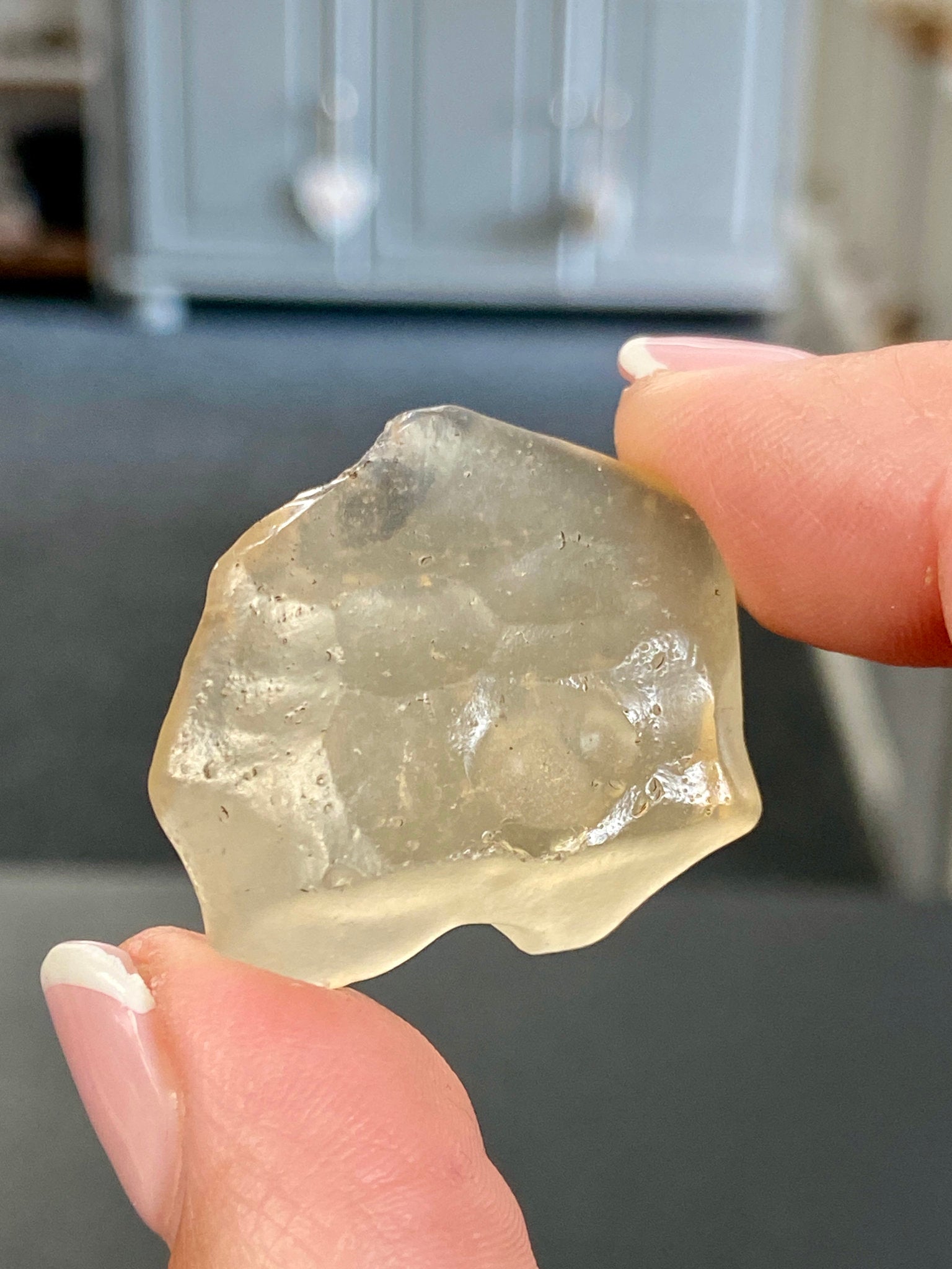 🌞 Libyan Desert Glass – Ancient Tektite of the Sahara