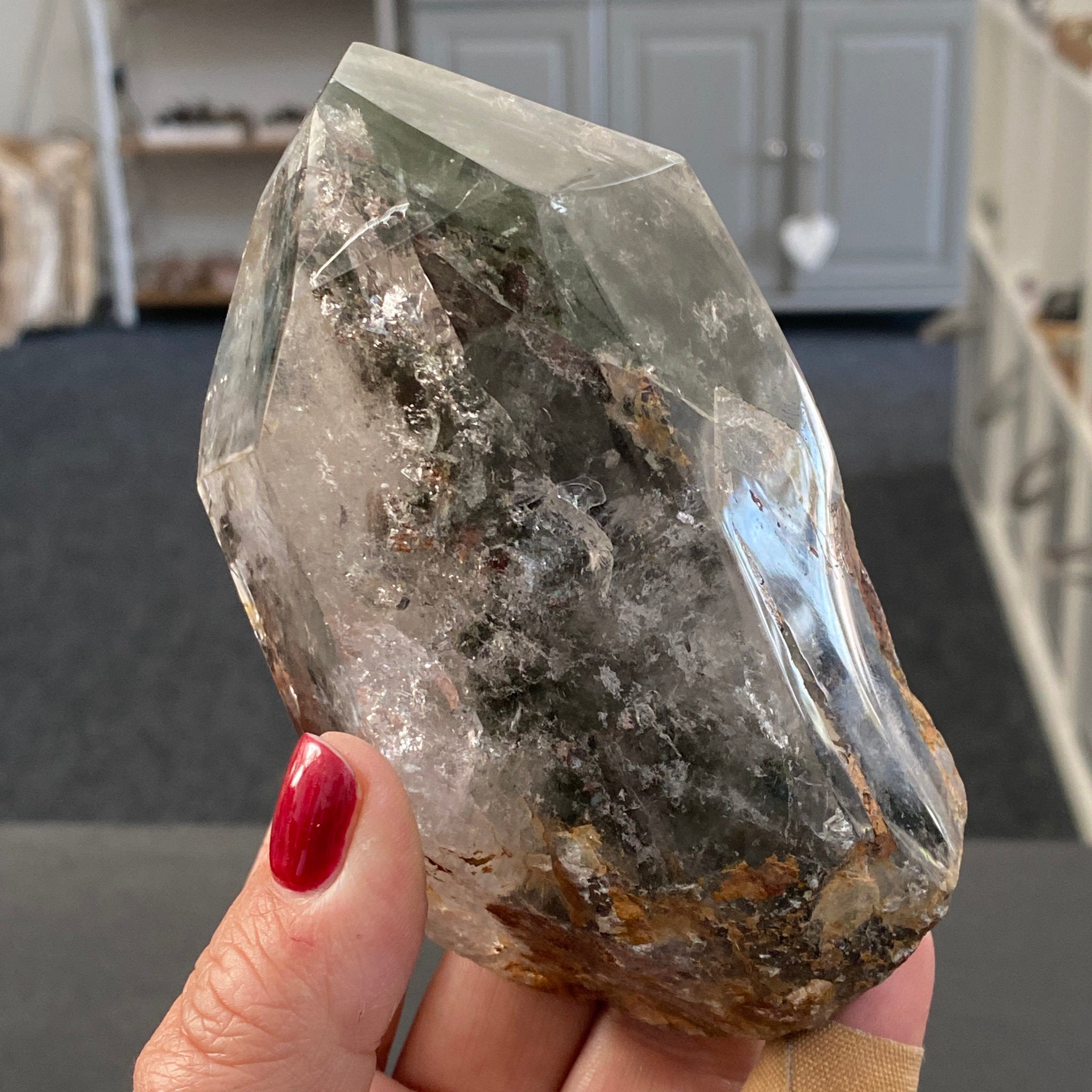🌿 Shaman Quartz Polished Point
