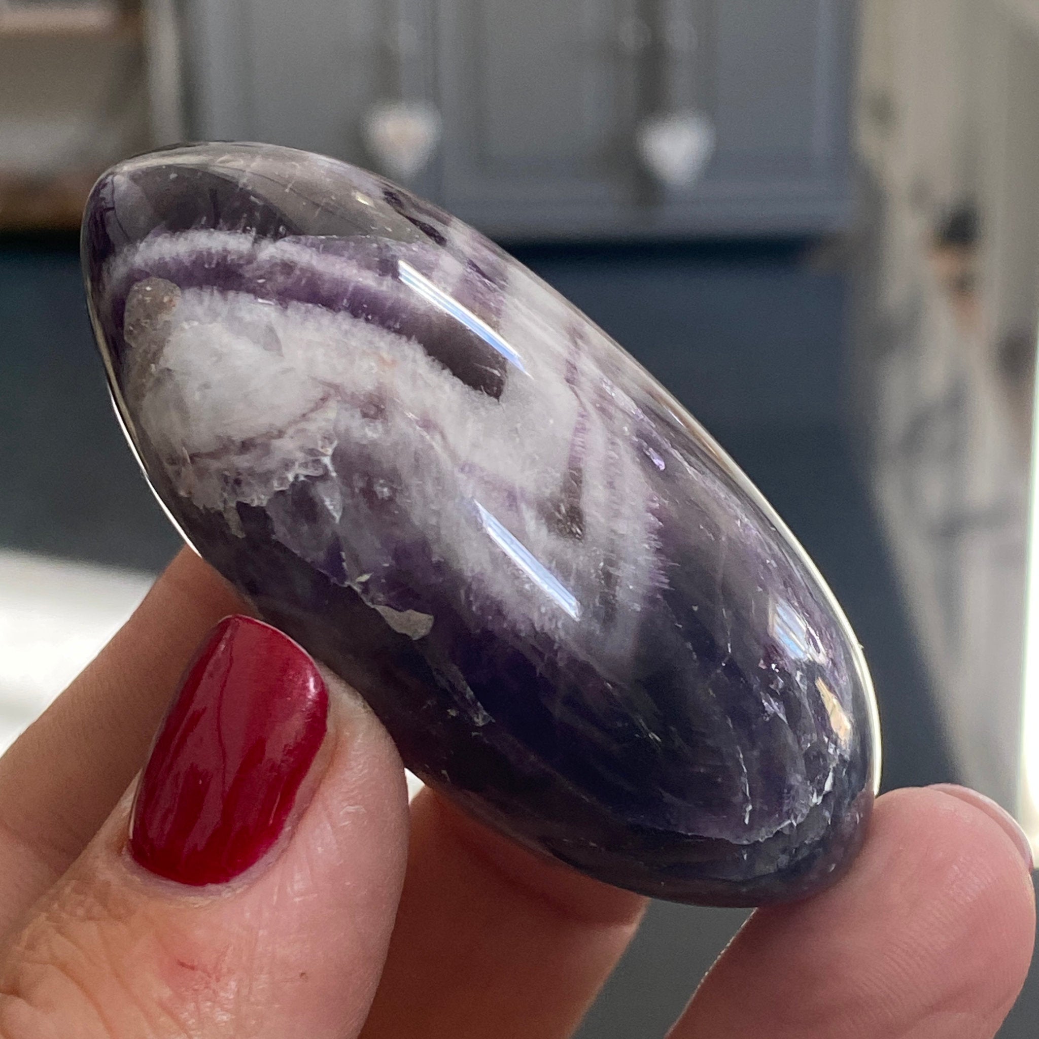 💜 Chevron Amethyst Palmstone