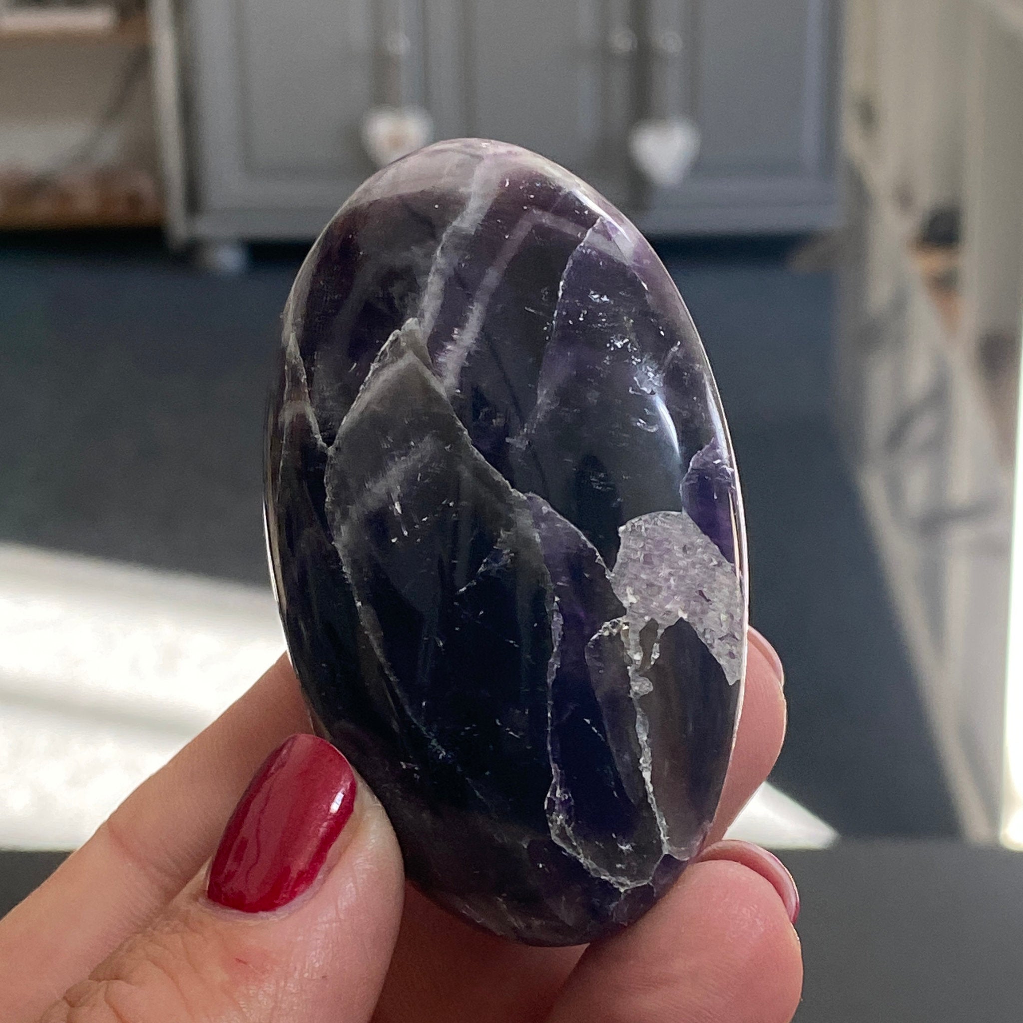 💜 Chevron Amethyst Palmstone