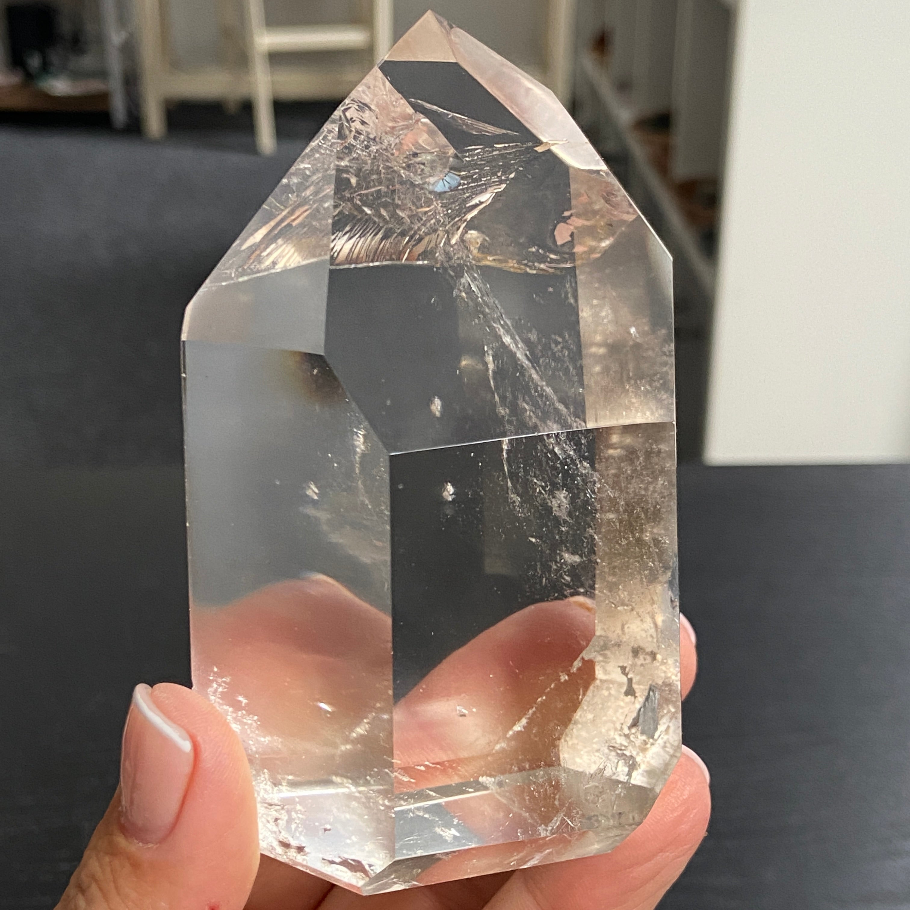 AA Standing Clear Quartz Point – Brazil