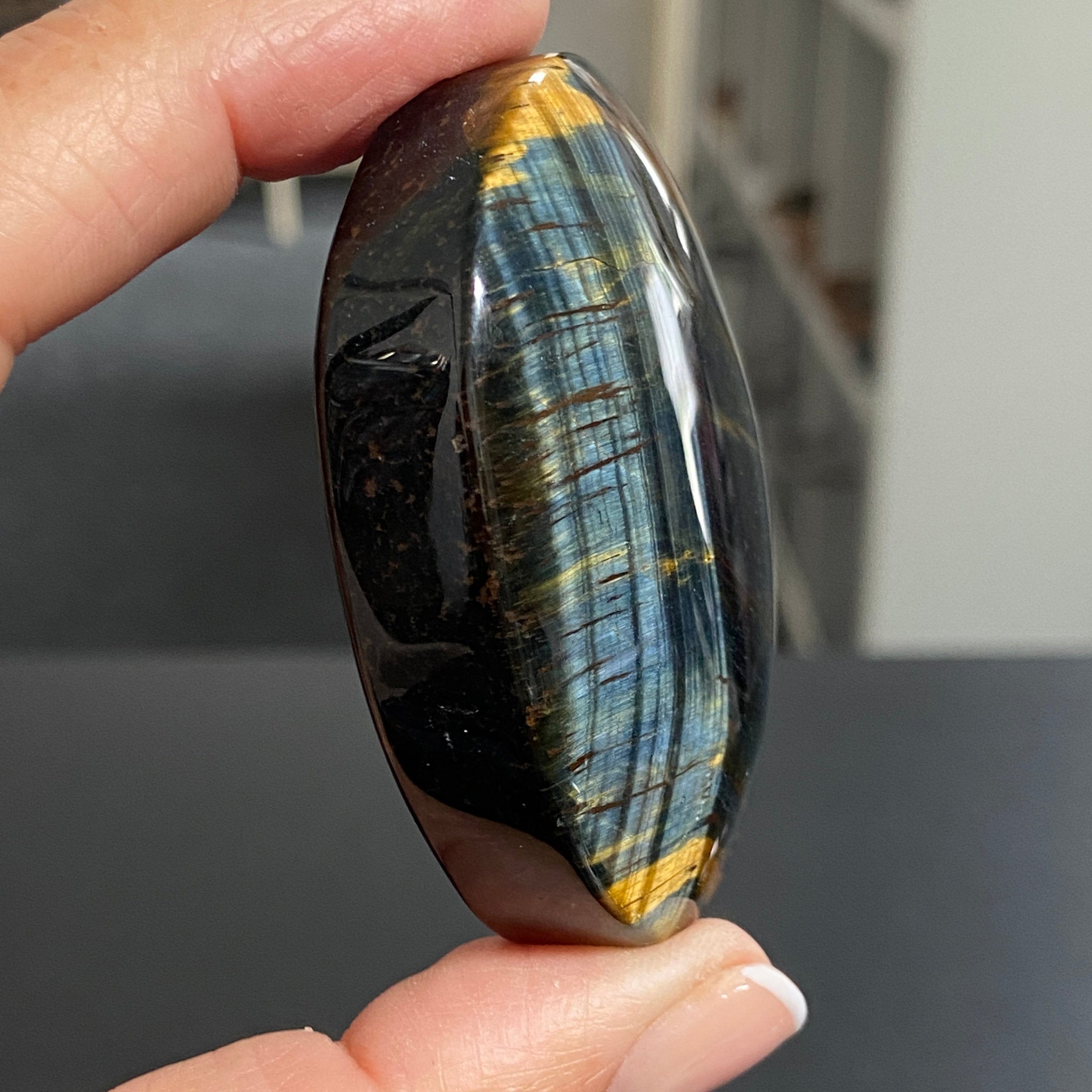 Premium Tigers Eye Palmstone