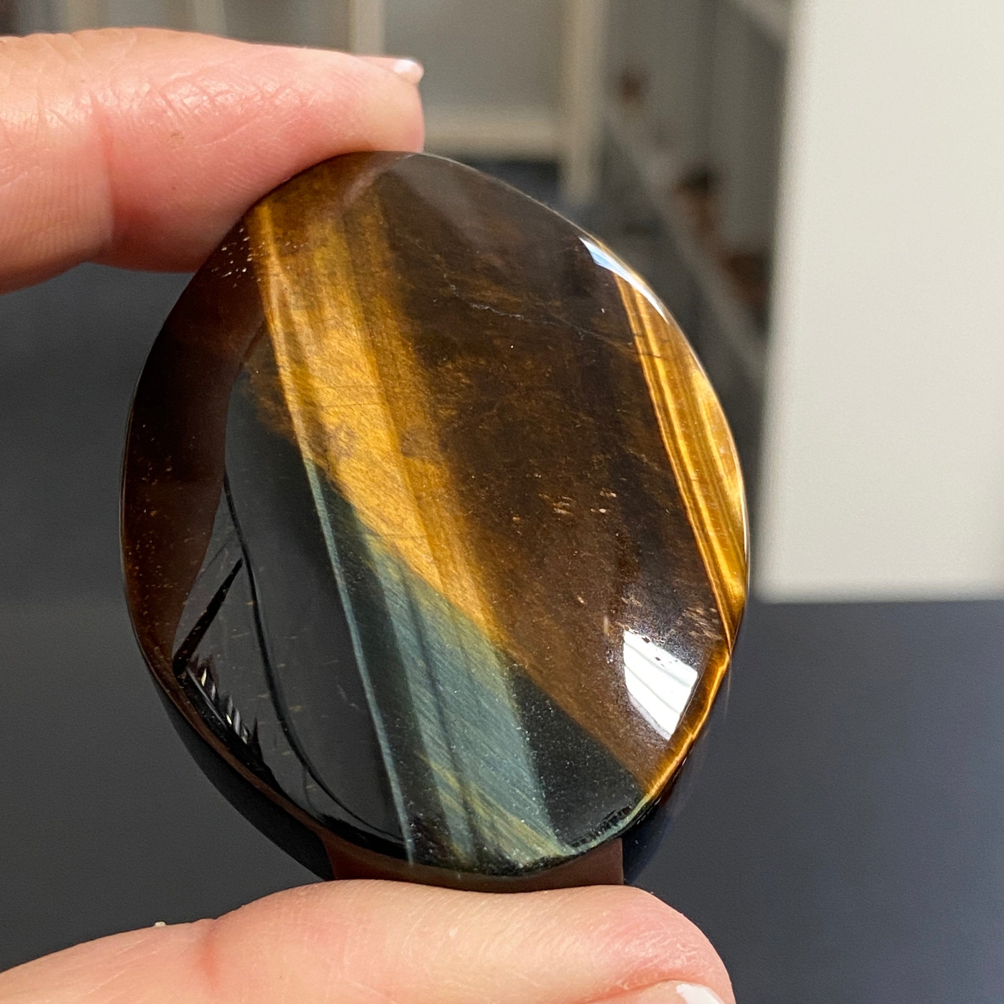 Premium Tigers Eye Palmstone