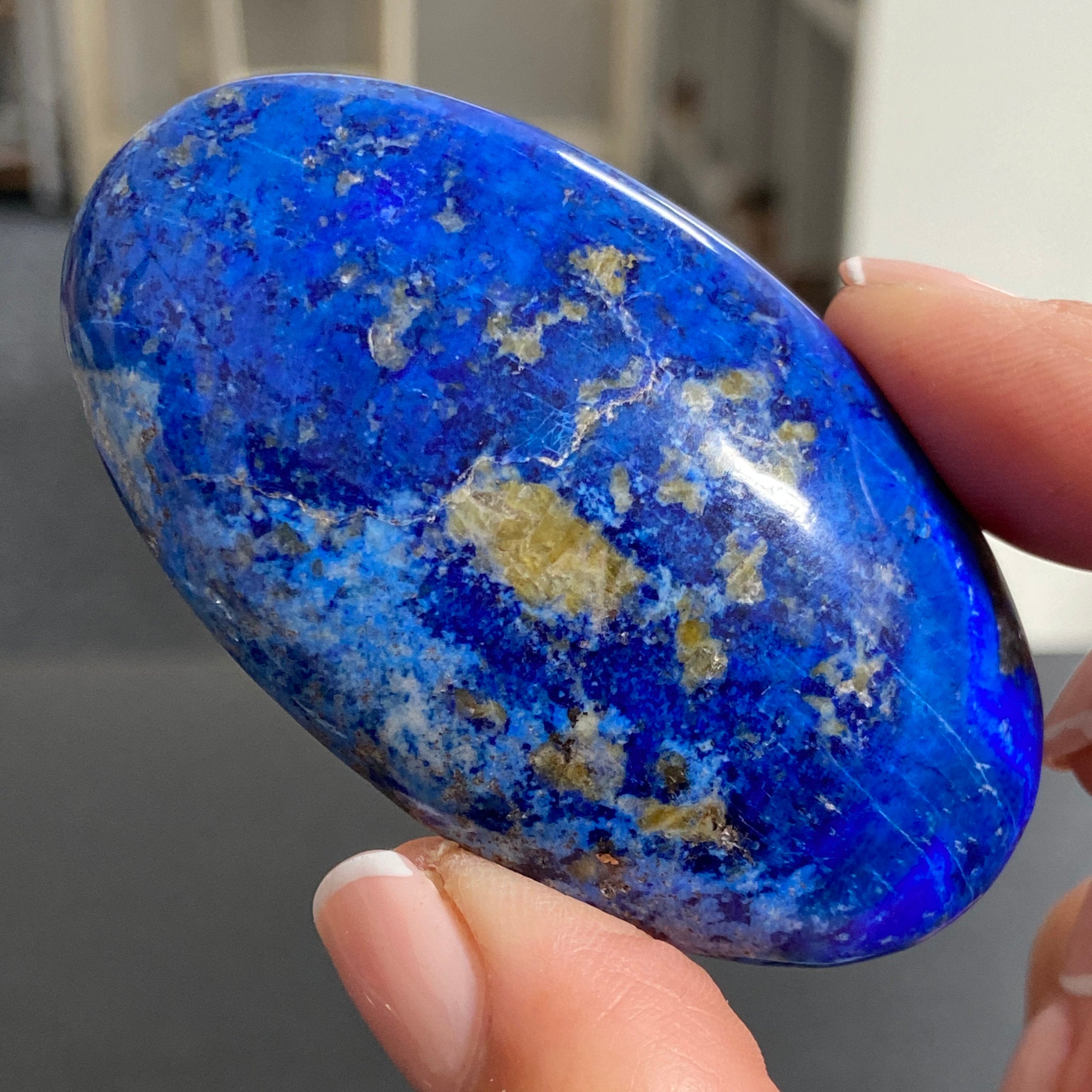 Lapis Lazuli Palmstone – Mine 4 - Afghanistan