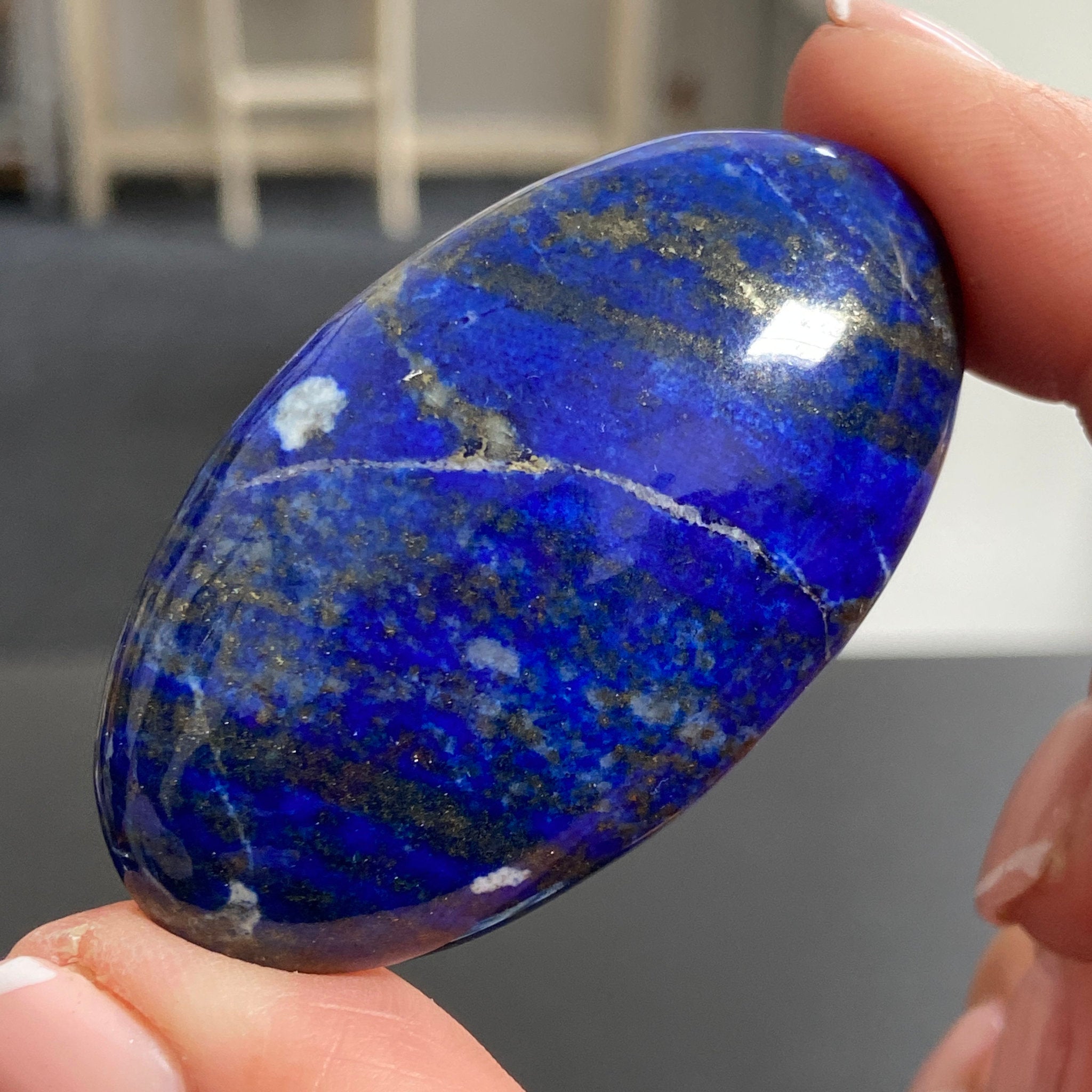 Lapis Lazuli Palmstone – Mine 4 - Afghanistan