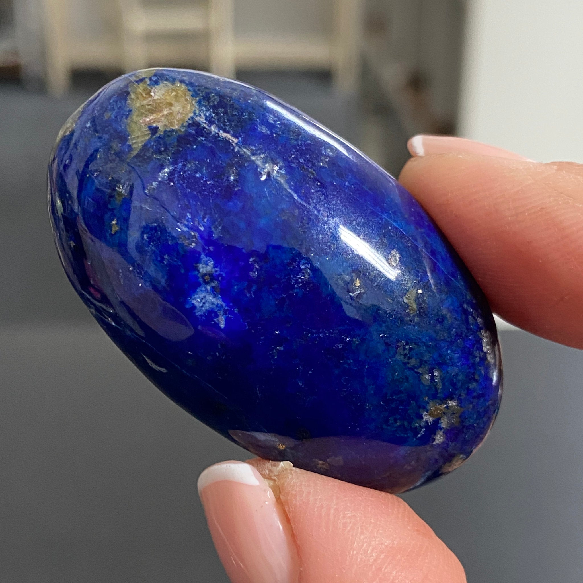 Lapis Lazuli Palmstone – Mine 4 - Afghanistan