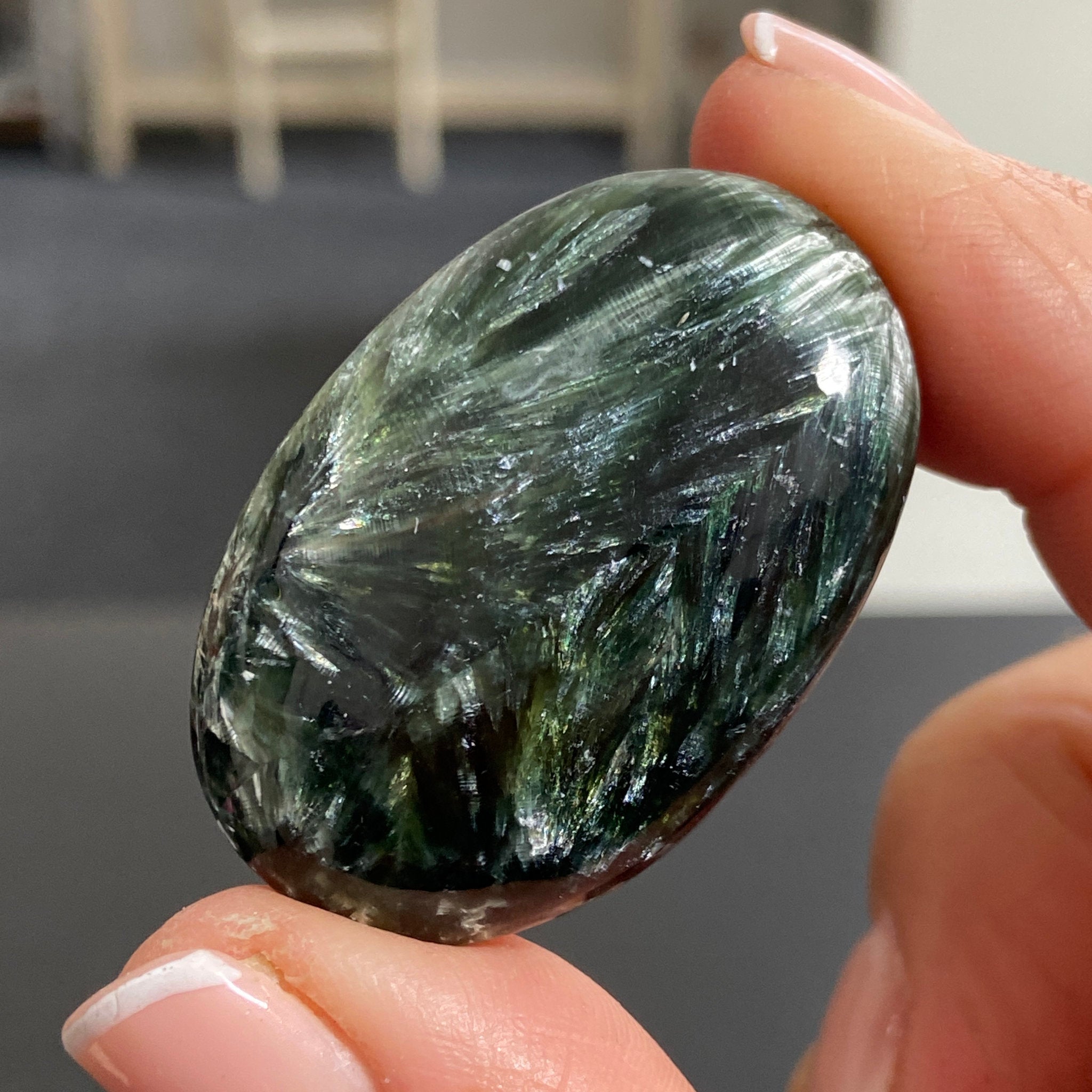 Seraphinite Palmstone - Russia