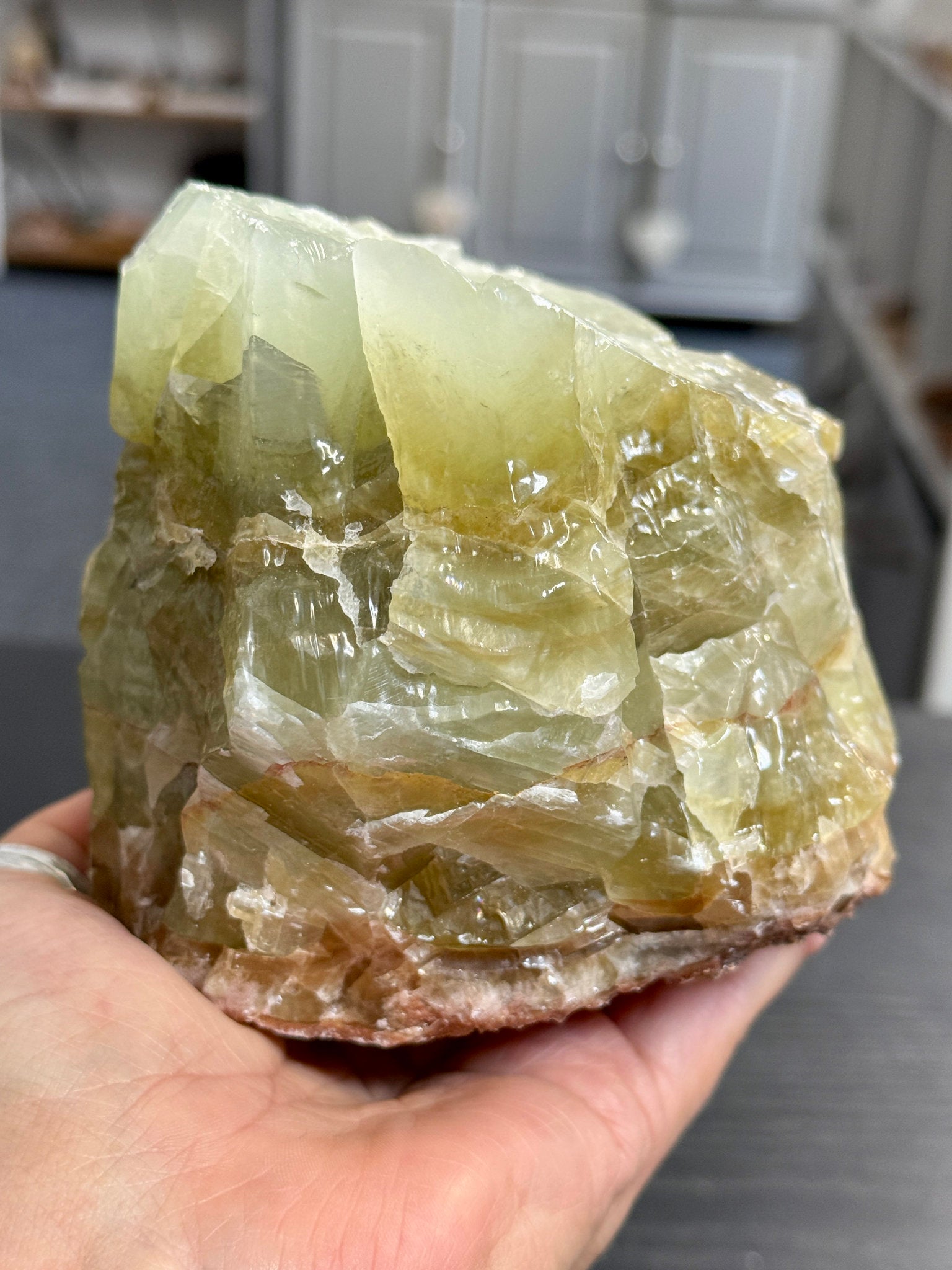 💚 Natural Green Calcite – Morocco