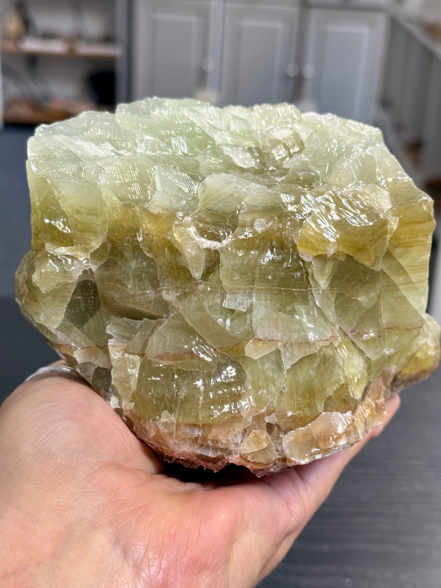 💚 Natural Green Calcite – Morocco