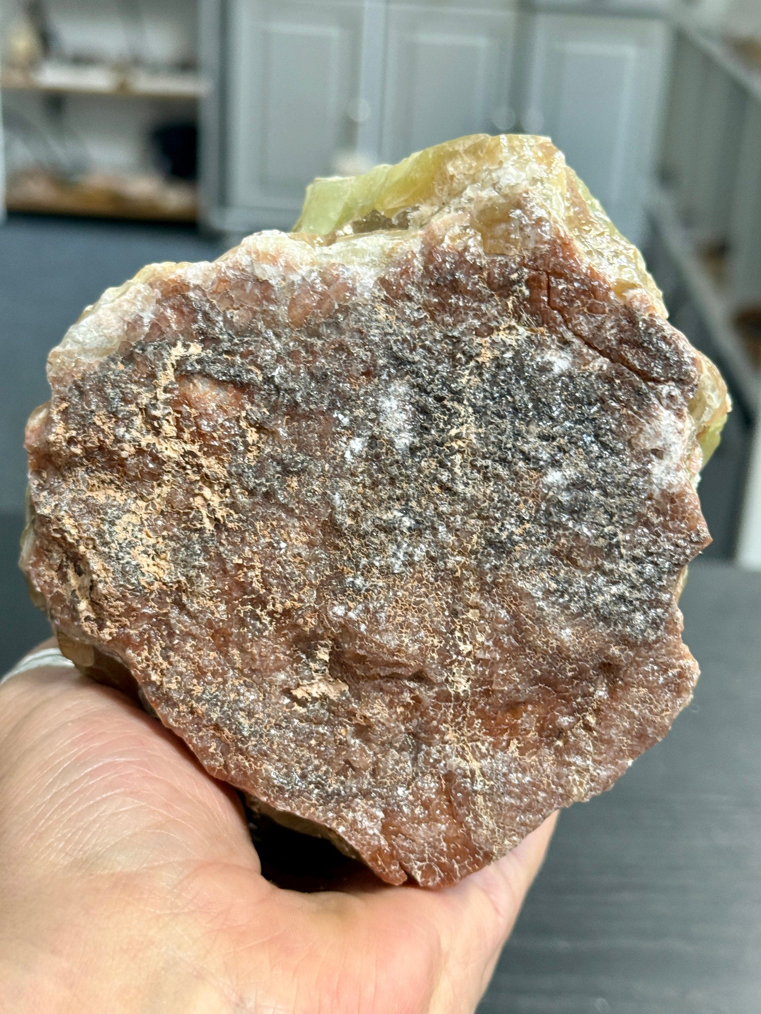 💚 Natural Green Calcite – Morocco