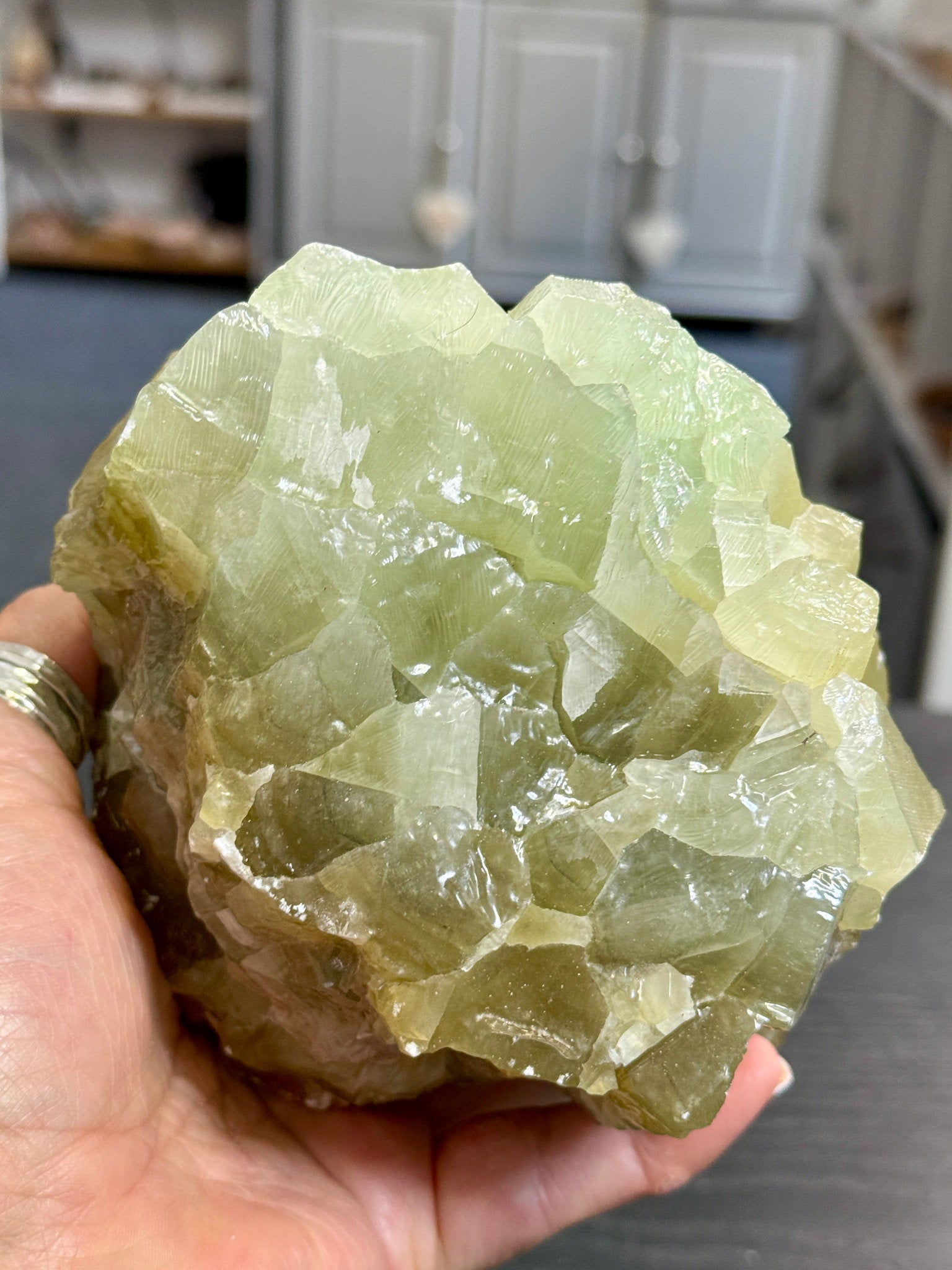 💚 Natural Green Calcite – Morocco