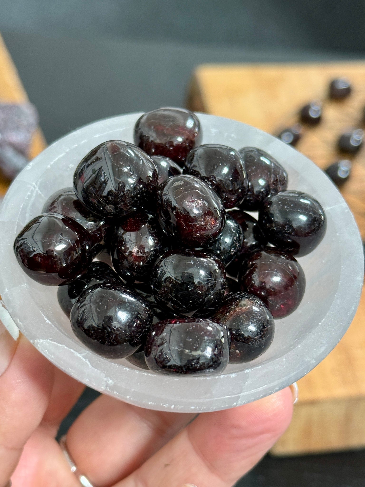❤️ AAA Pyrope Garnet Tumbles - Mozambique