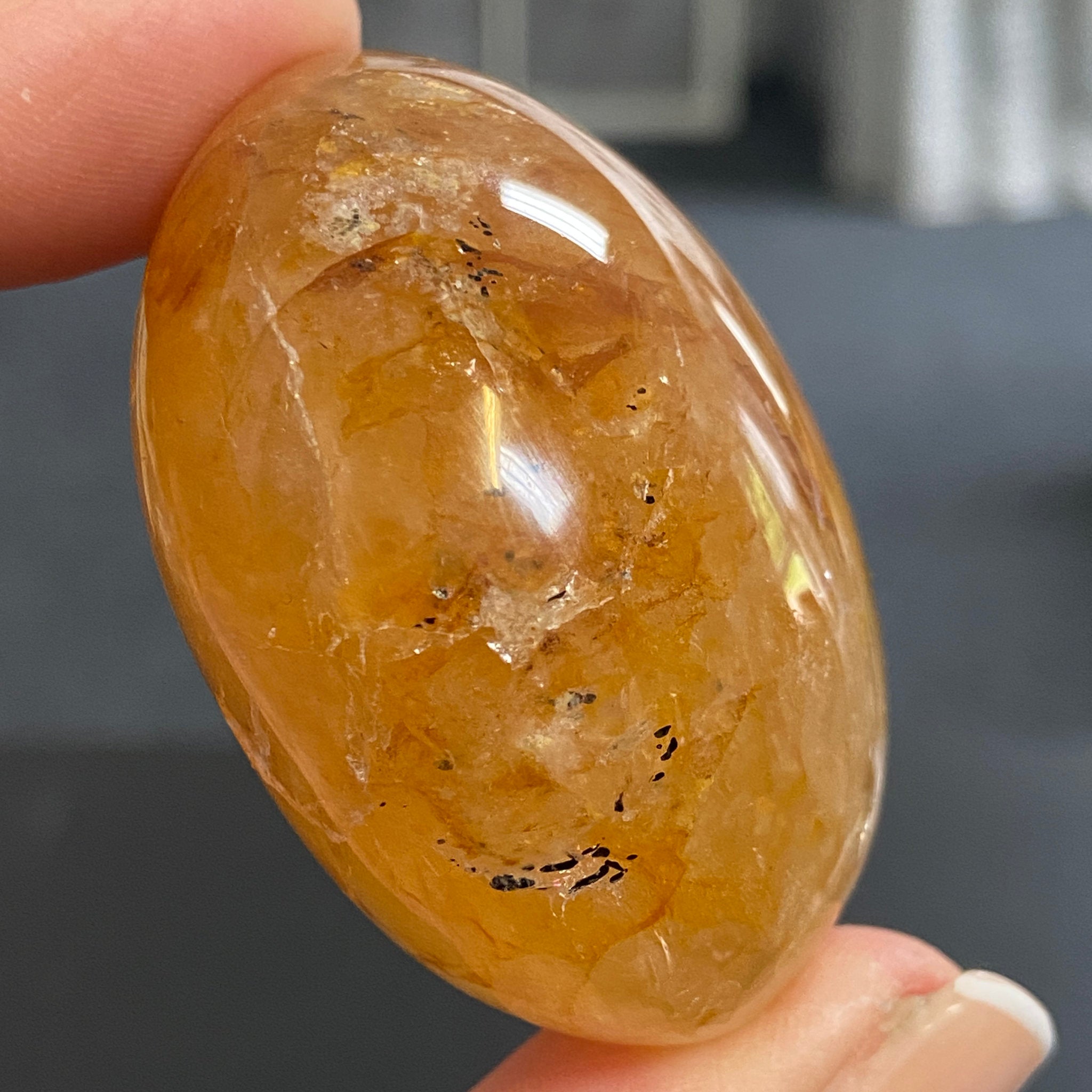 Golden Healer Quartz Palmstone – Brazil