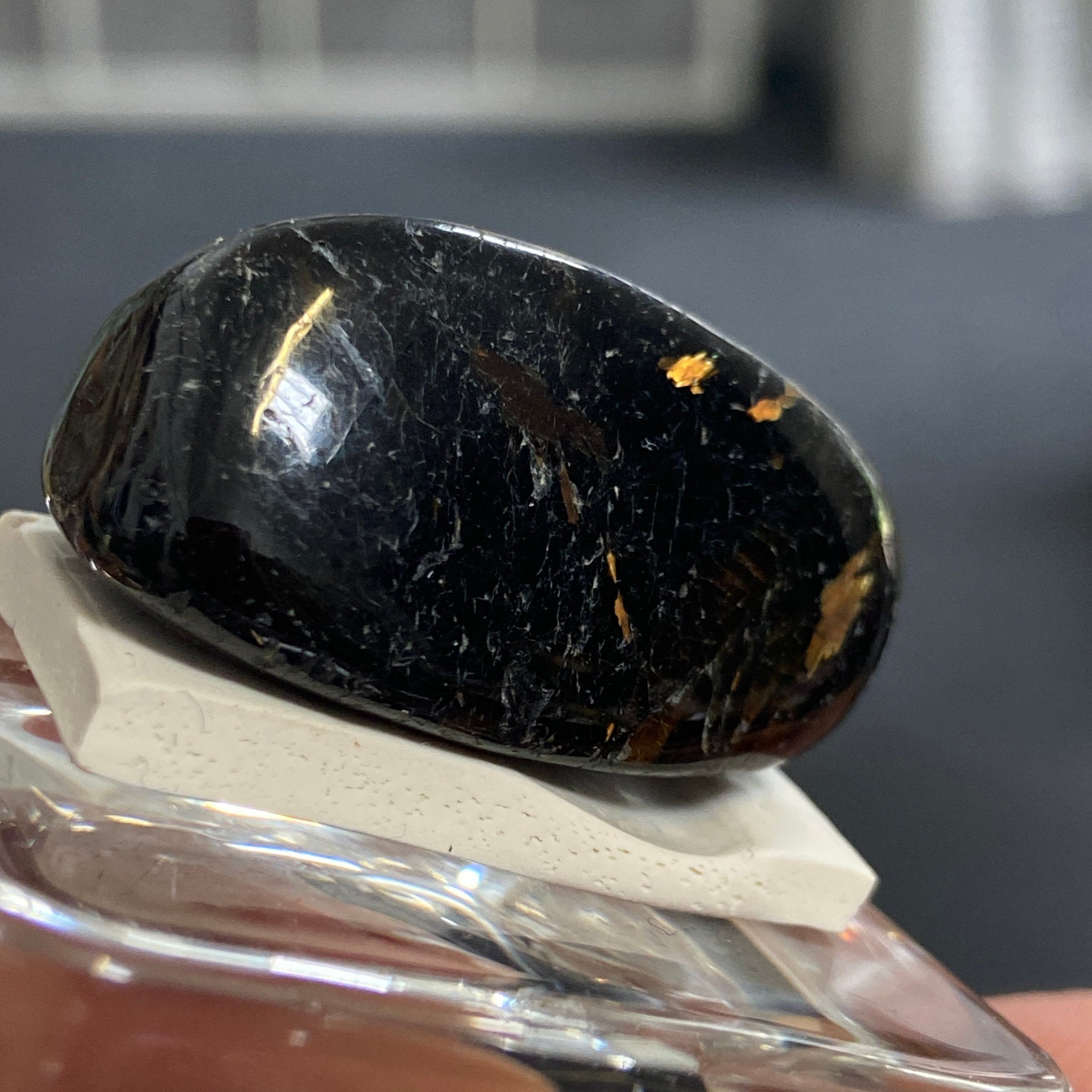 AAA Nuummite – Greenland