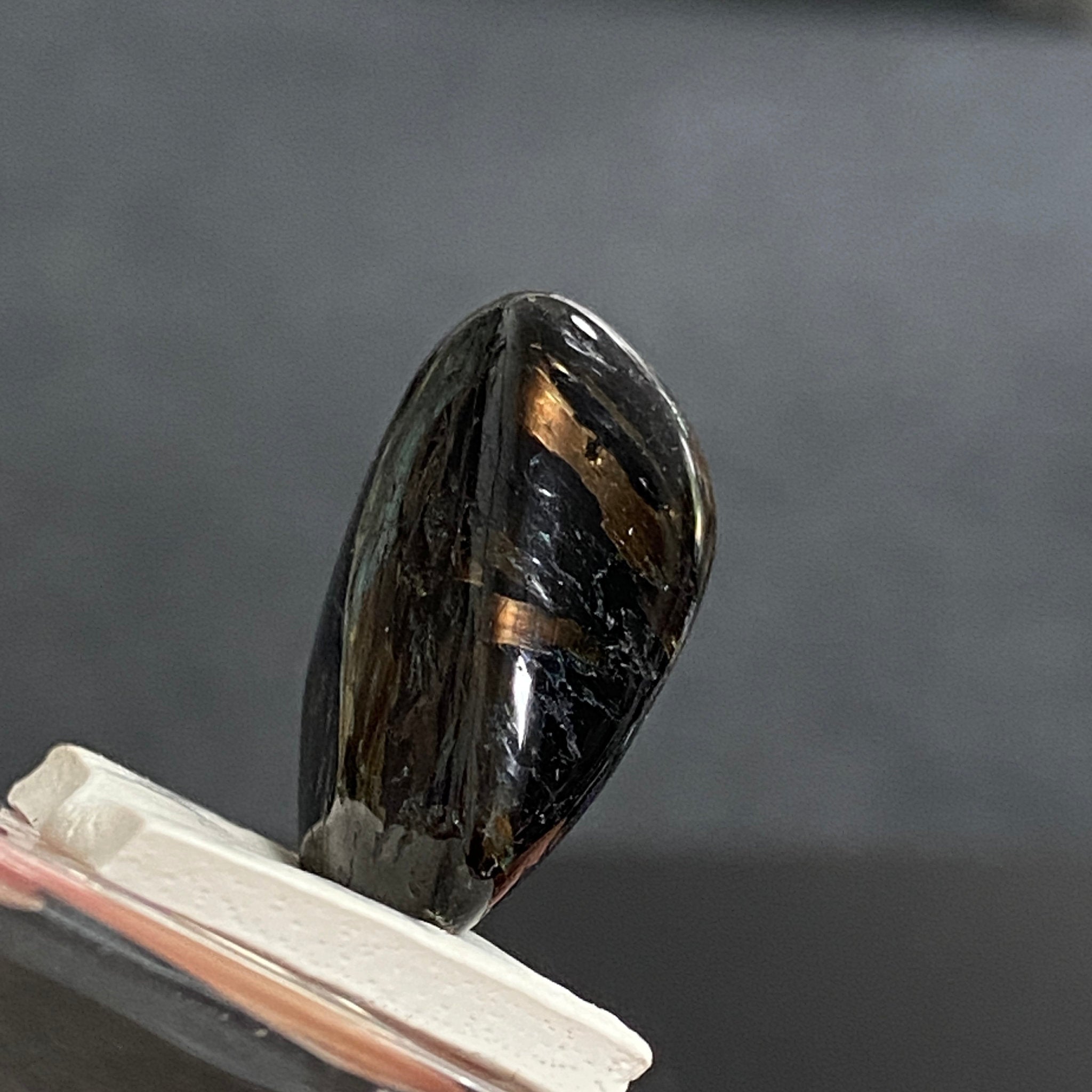AAA Nuummite – Greenland