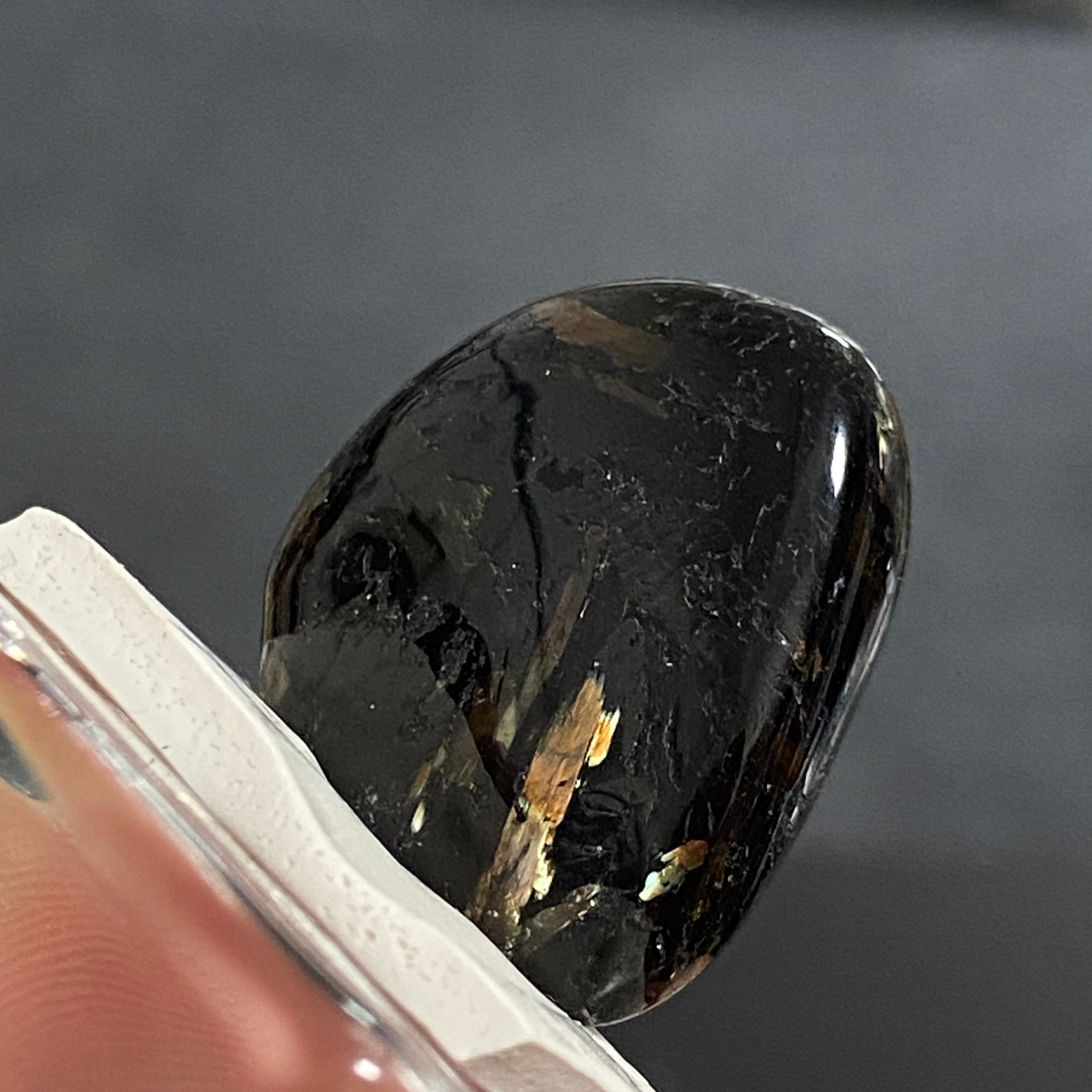 AAA Nuummite – Greenland