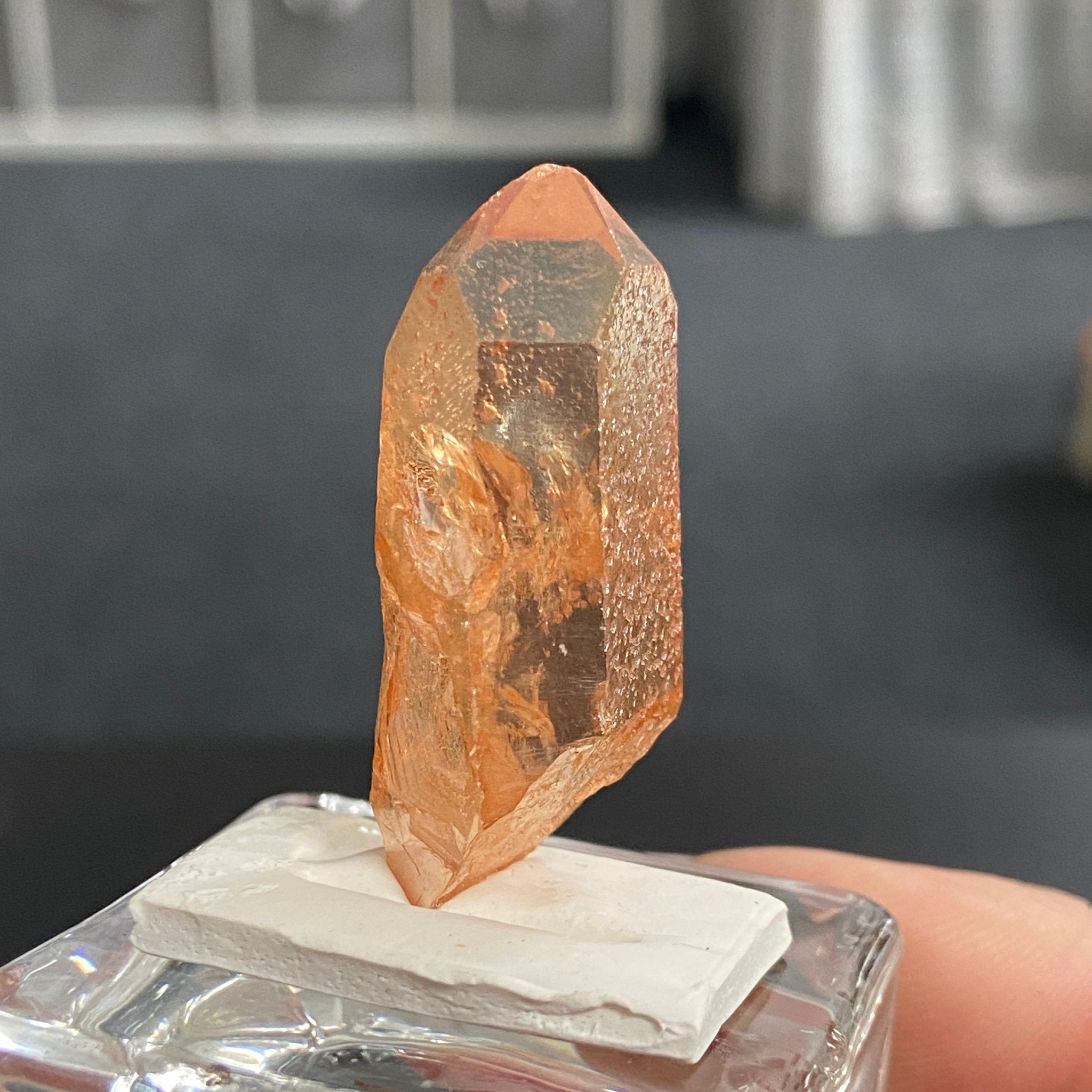 Tangerine Aura Starbrary Quartz – Brazil / Arkansas