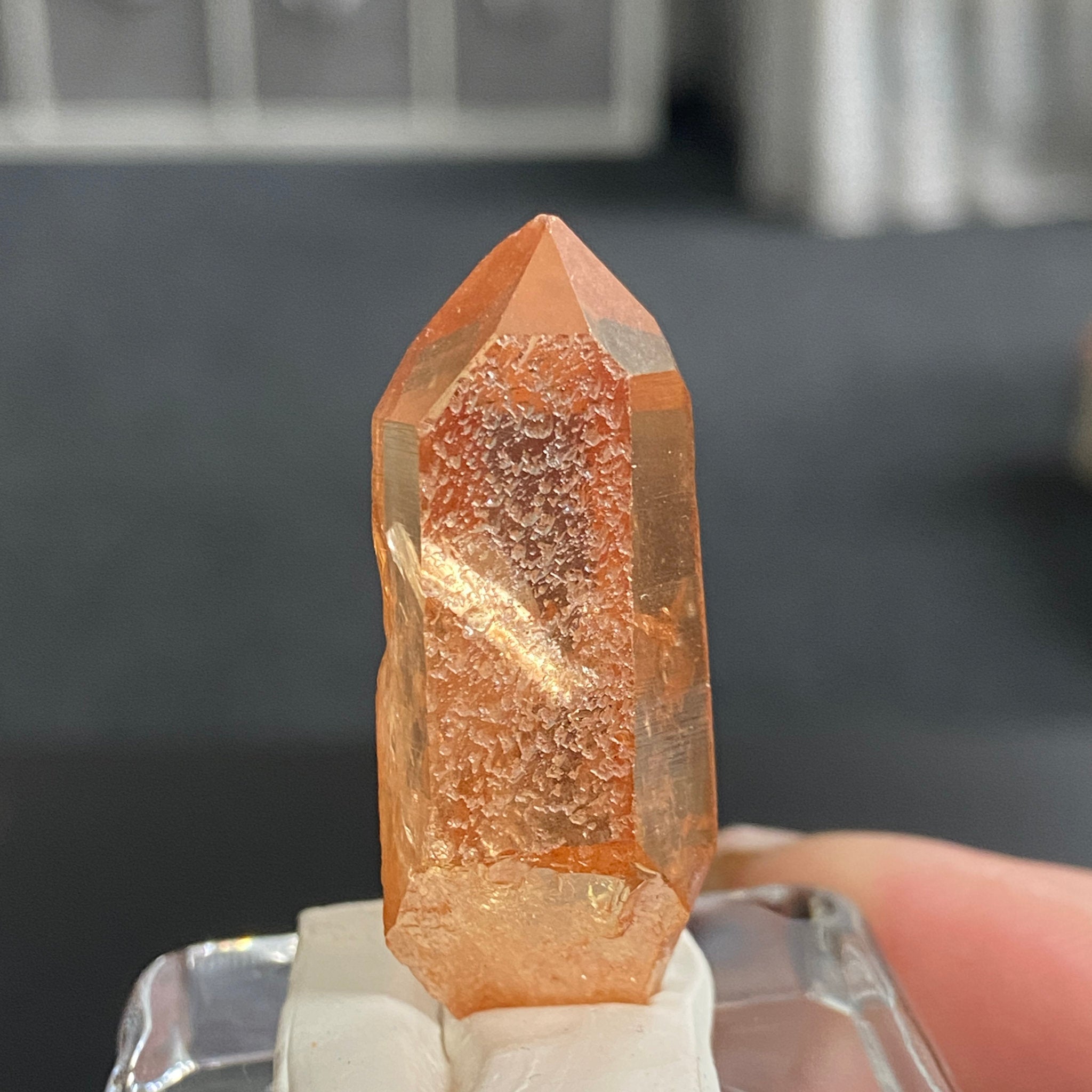 Tangerine Aura Starbrary Quartz – Brazil / Arkansas