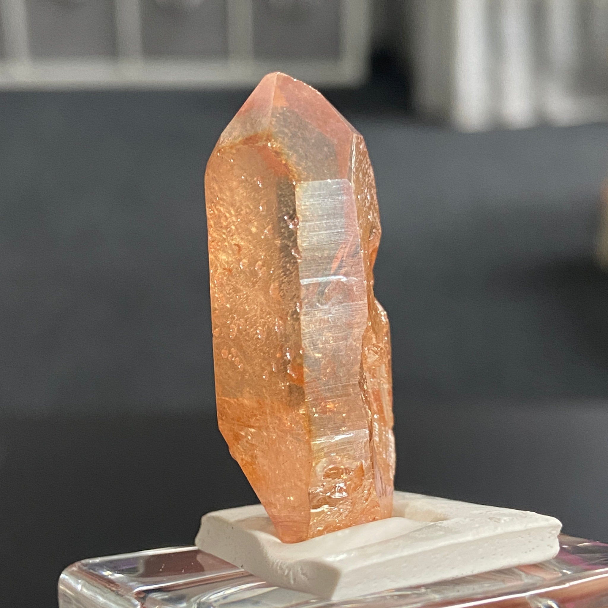 Tangerine Aura Starbrary Quartz – Brazil / Arkansas