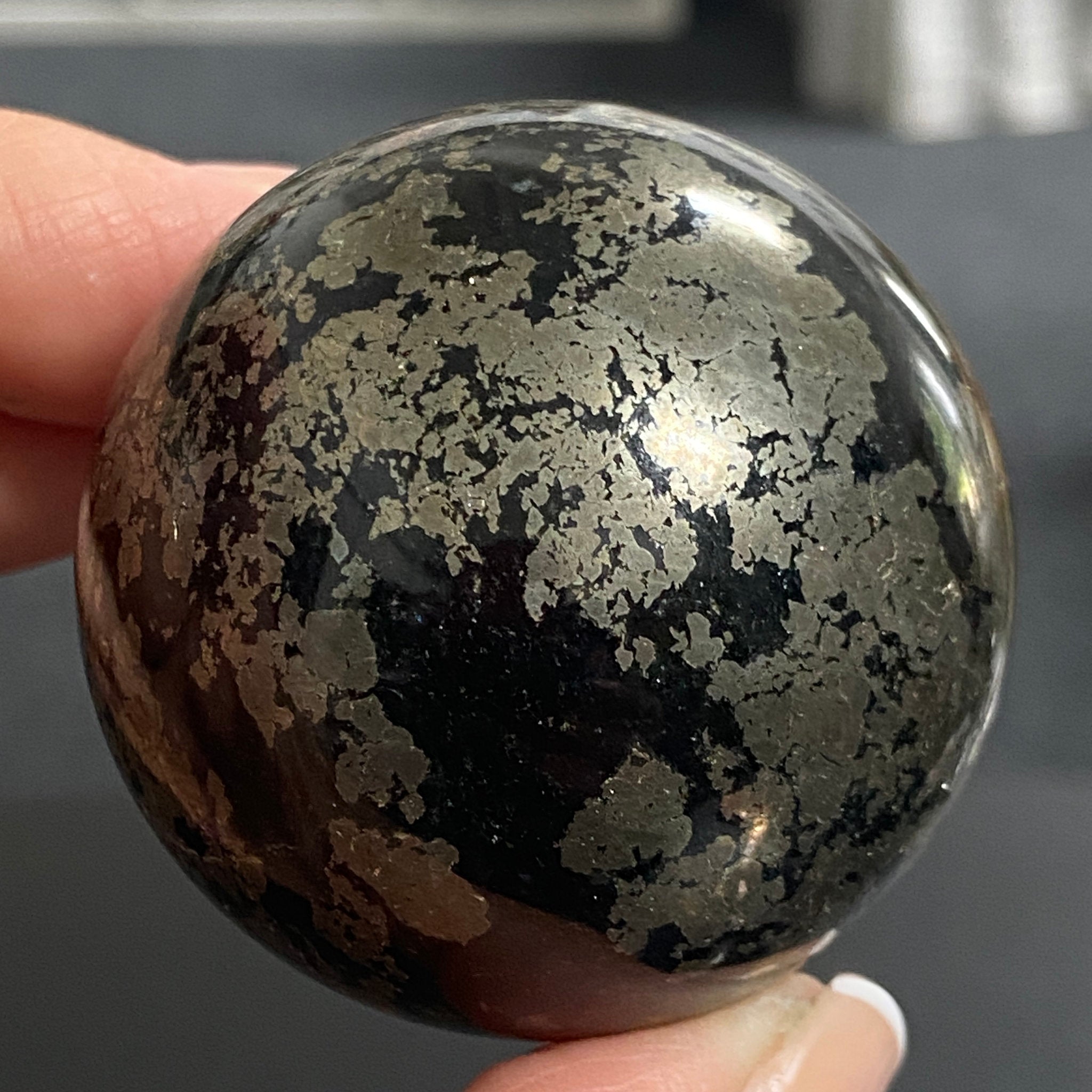 Healer's Gold Sphere (Apache Gold) – Arizona, USA