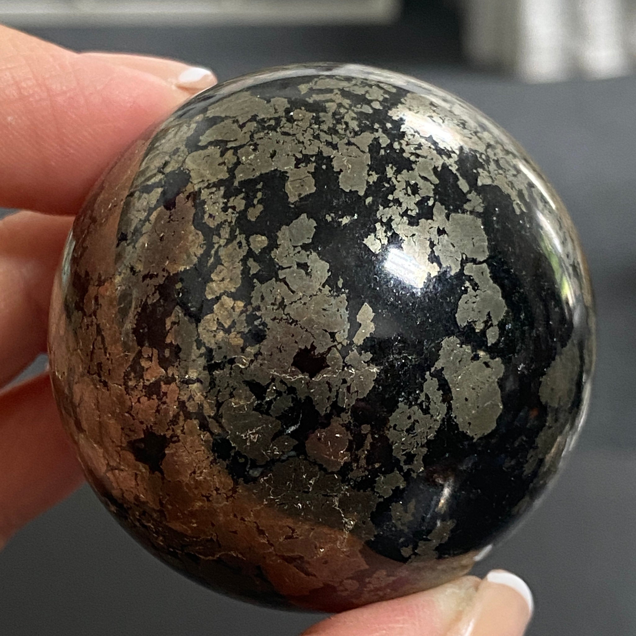 Healer's Gold Sphere (Apache Gold) – Arizona, USA