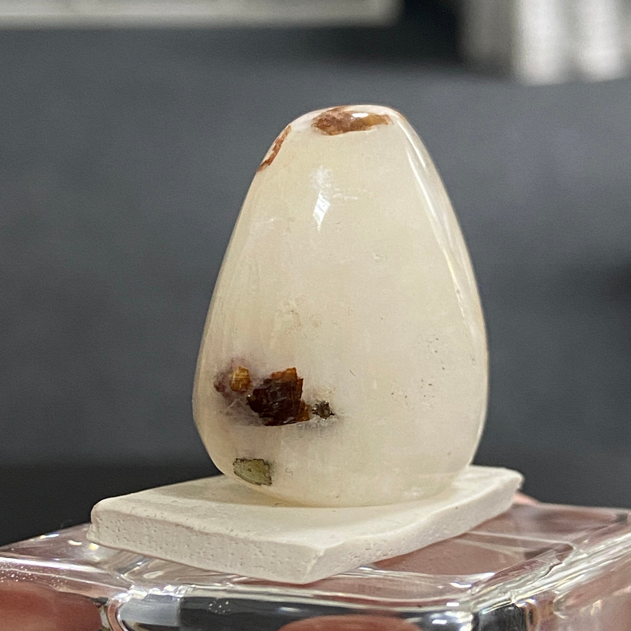 AAA Cryolite – Greenland