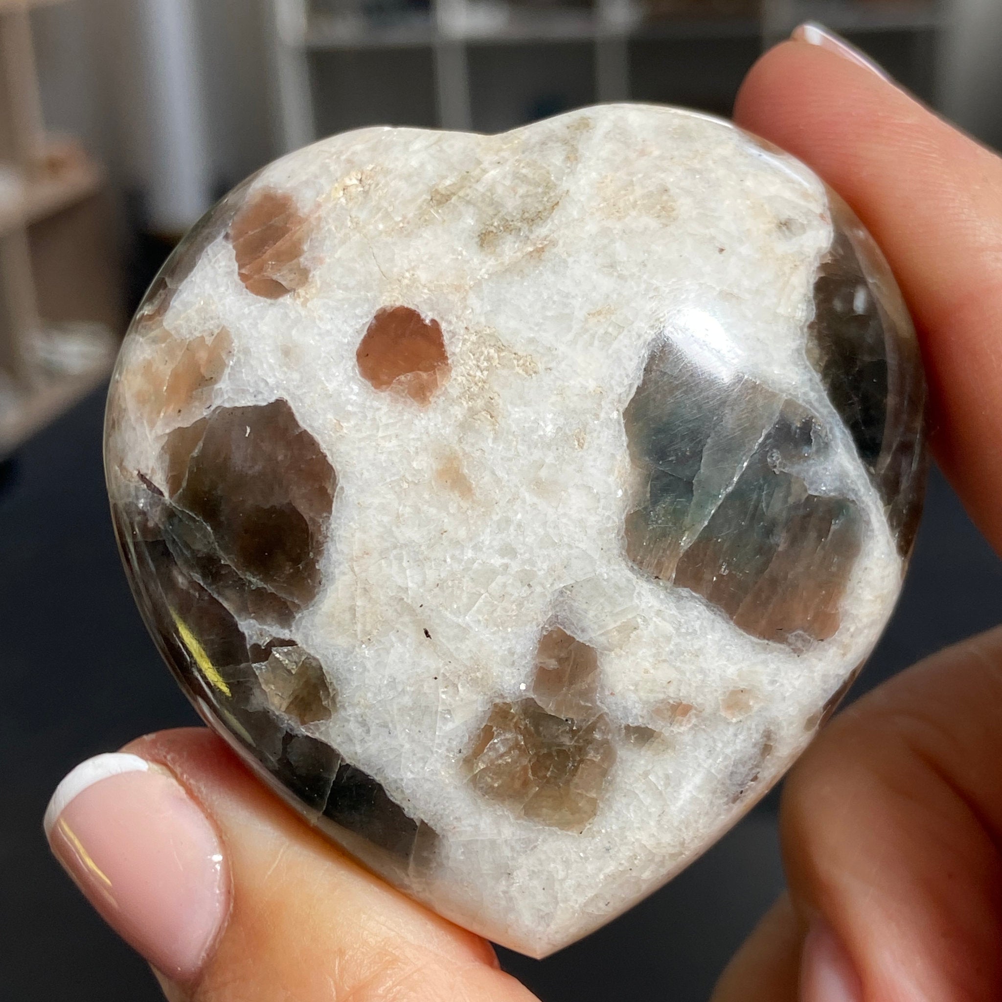 Polarity Moonstone Heart – India