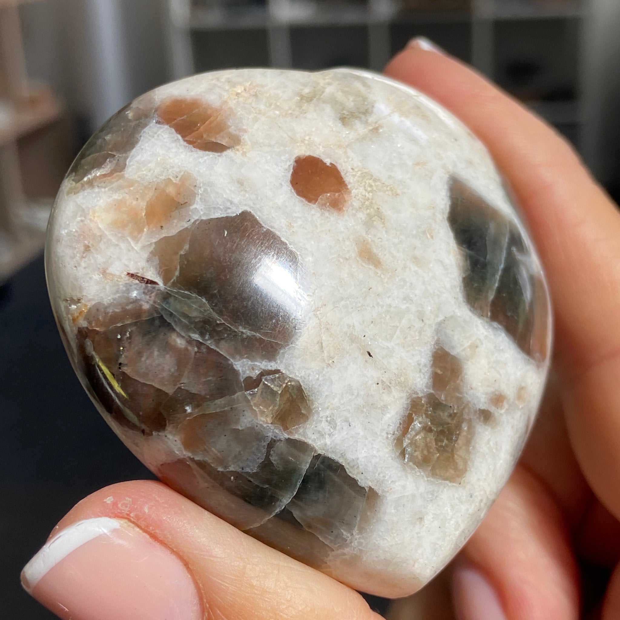 Polarity Moonstone Heart – India