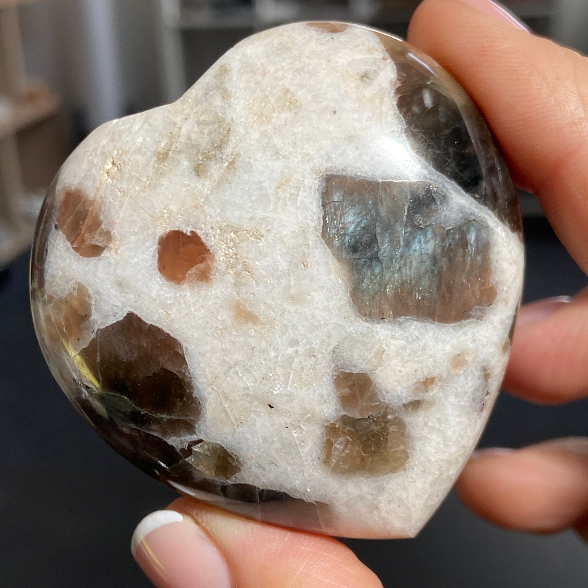 Polarity Moonstone Heart – India