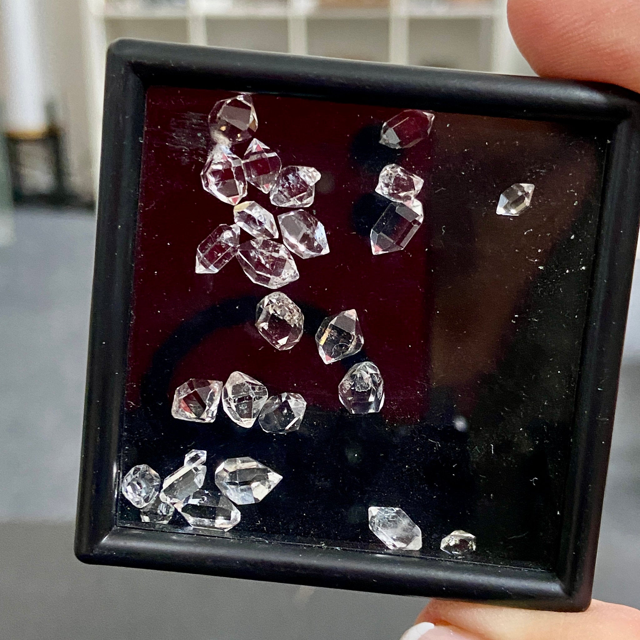 AA Water Clear Herkimer Diamond Collection – New York, USA