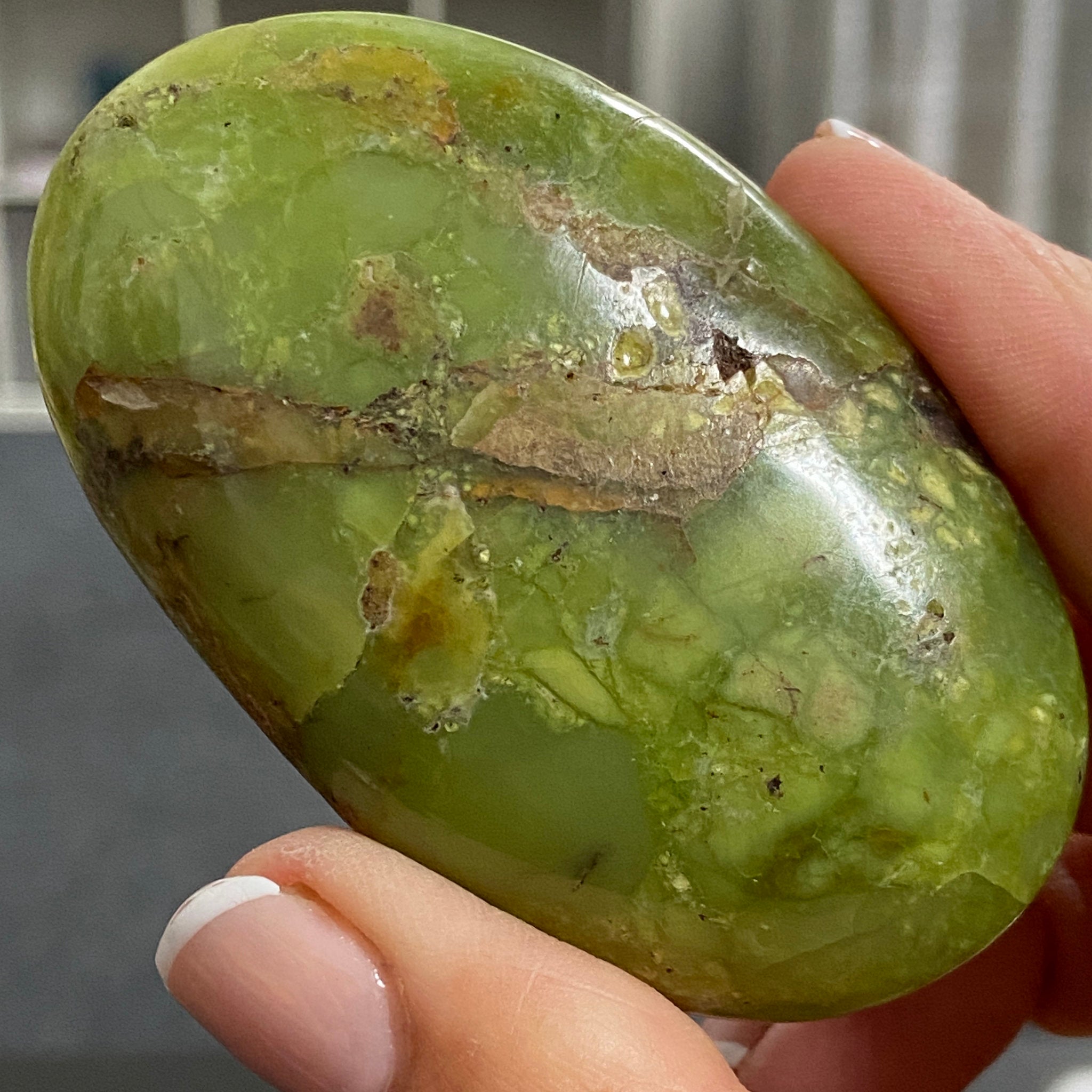 Green Opal Palmstone - Peru