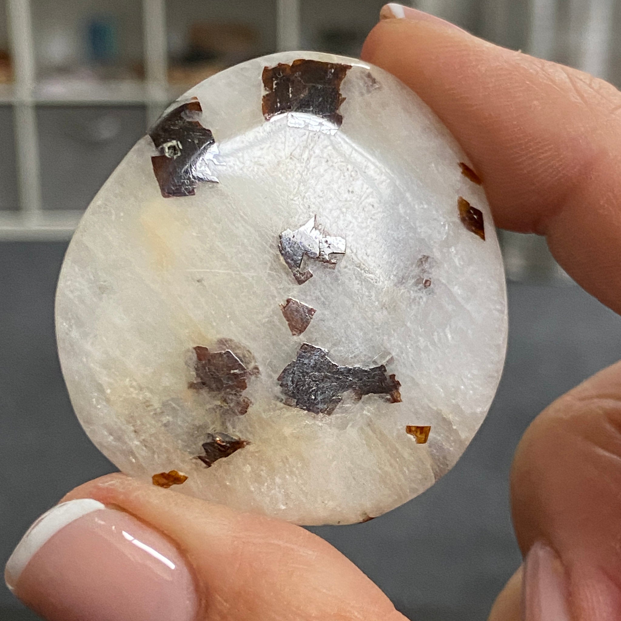 Cryolite Palmstone with Siderite Inclusions - Greenland