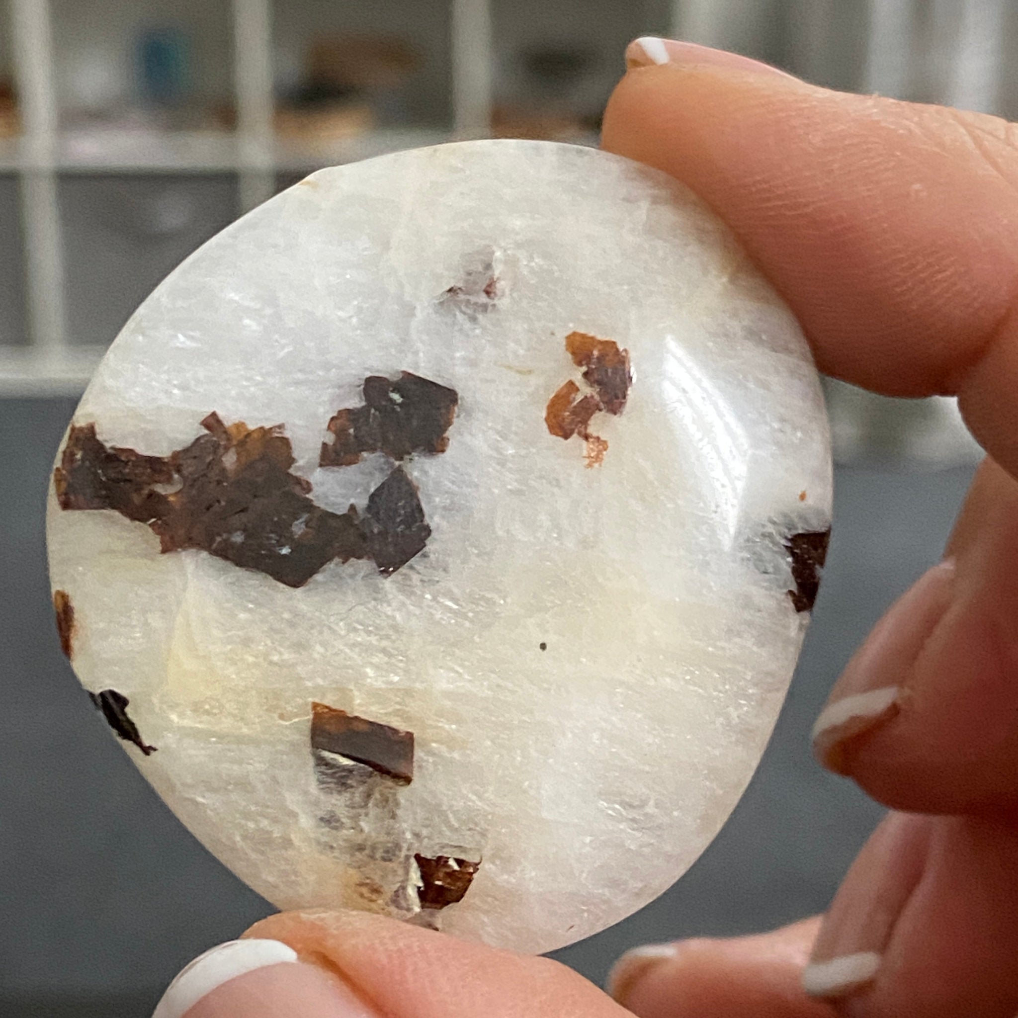 Cryolite Palmstone with Siderite Inclusions - Greenland